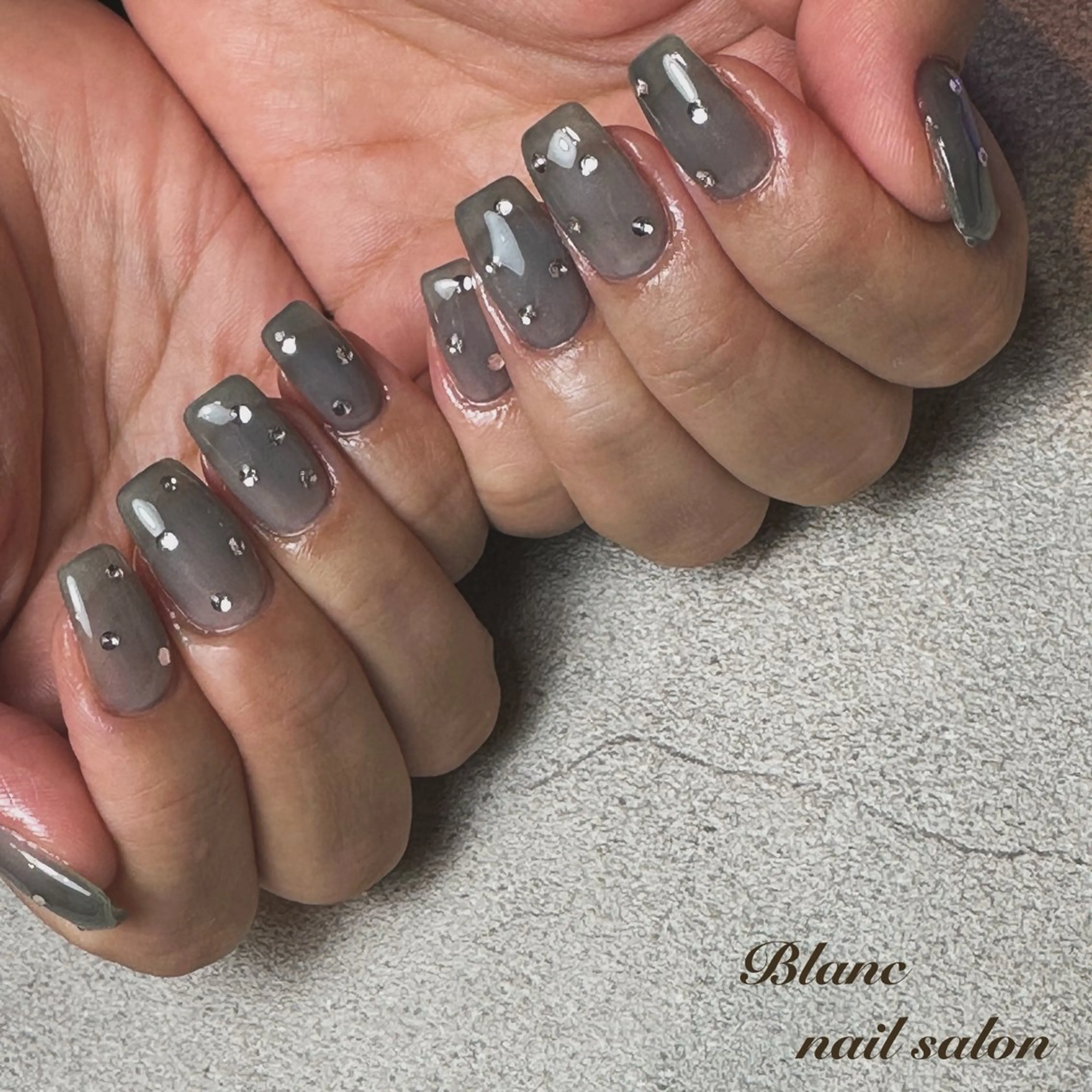 ネイル Blanc ブランのネイルデザイン