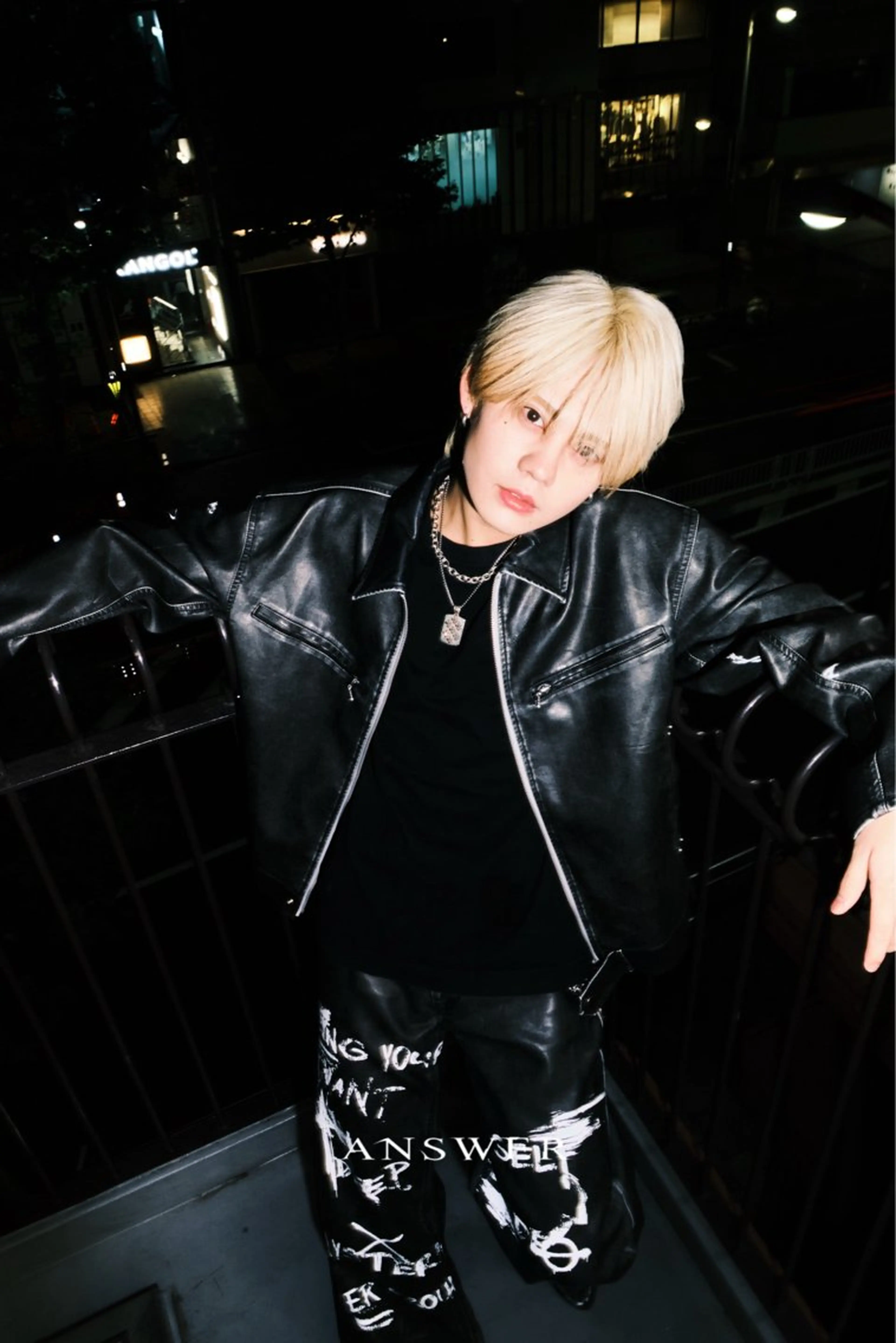 ブリーチ +カラー +トリートメント（リタッチ含む）の写真