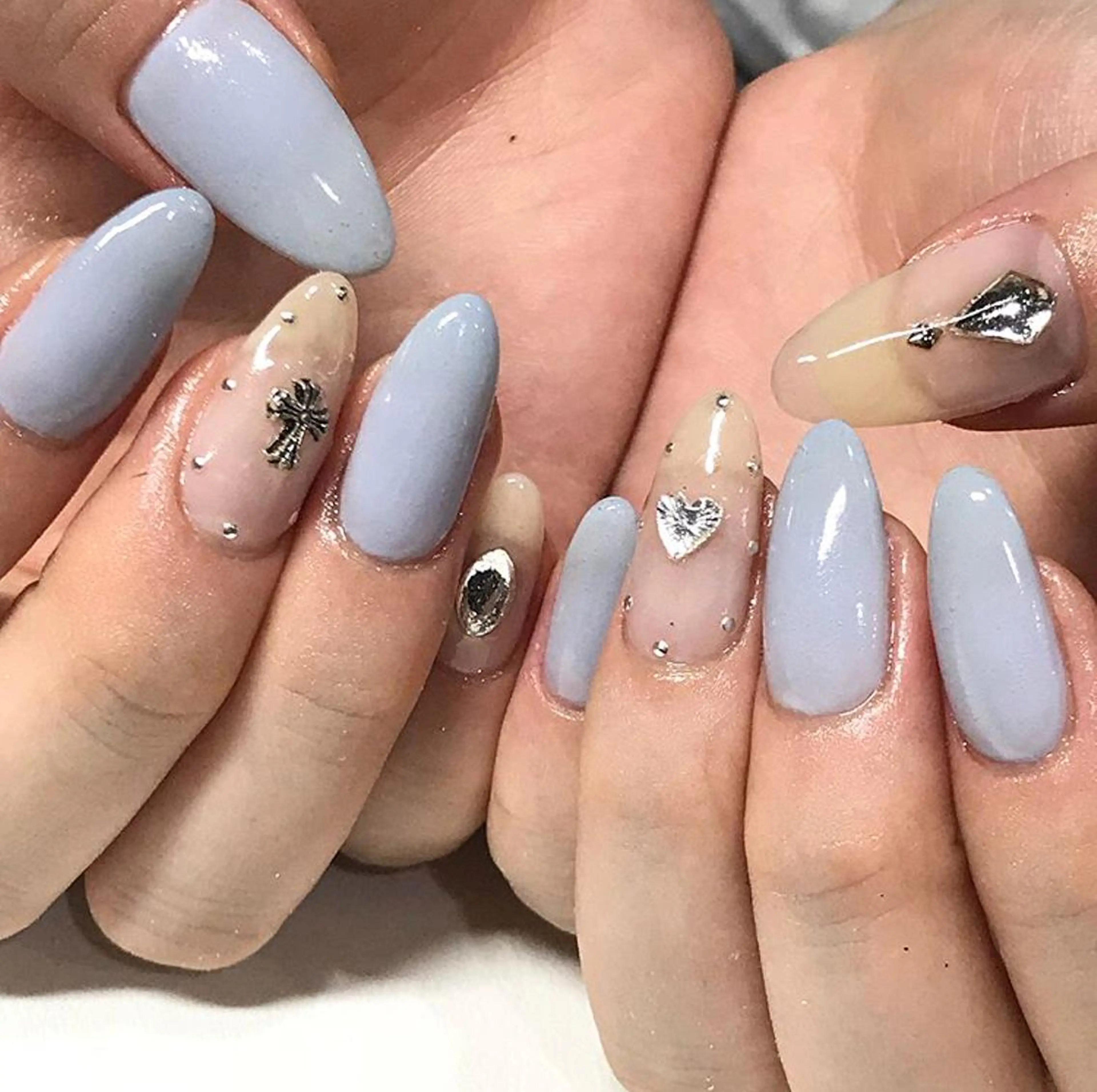 ネイル 渋谷ビュレネイル Kaoruのネイルデザイン