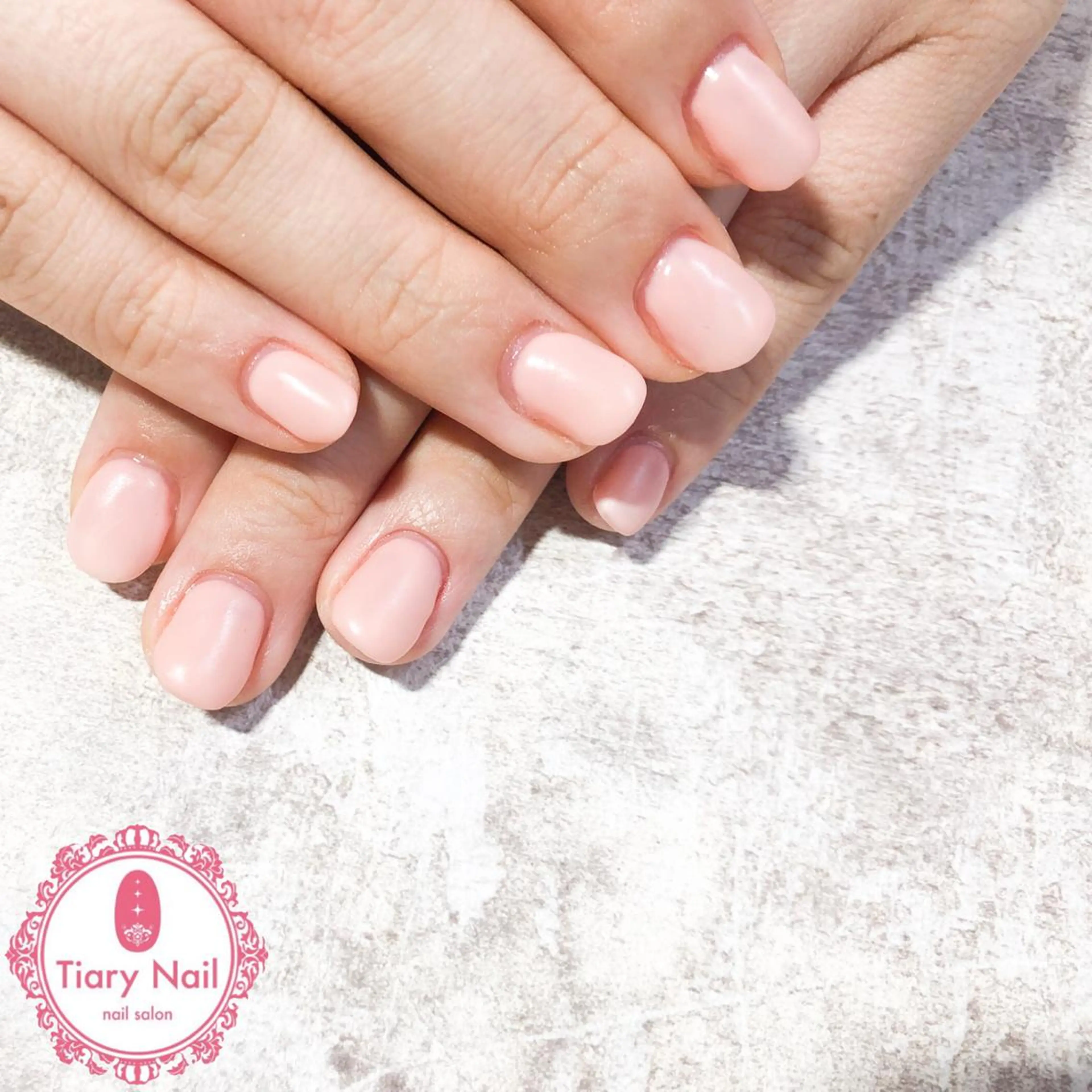 ネイル tiarynail K Kのネイルデザイン