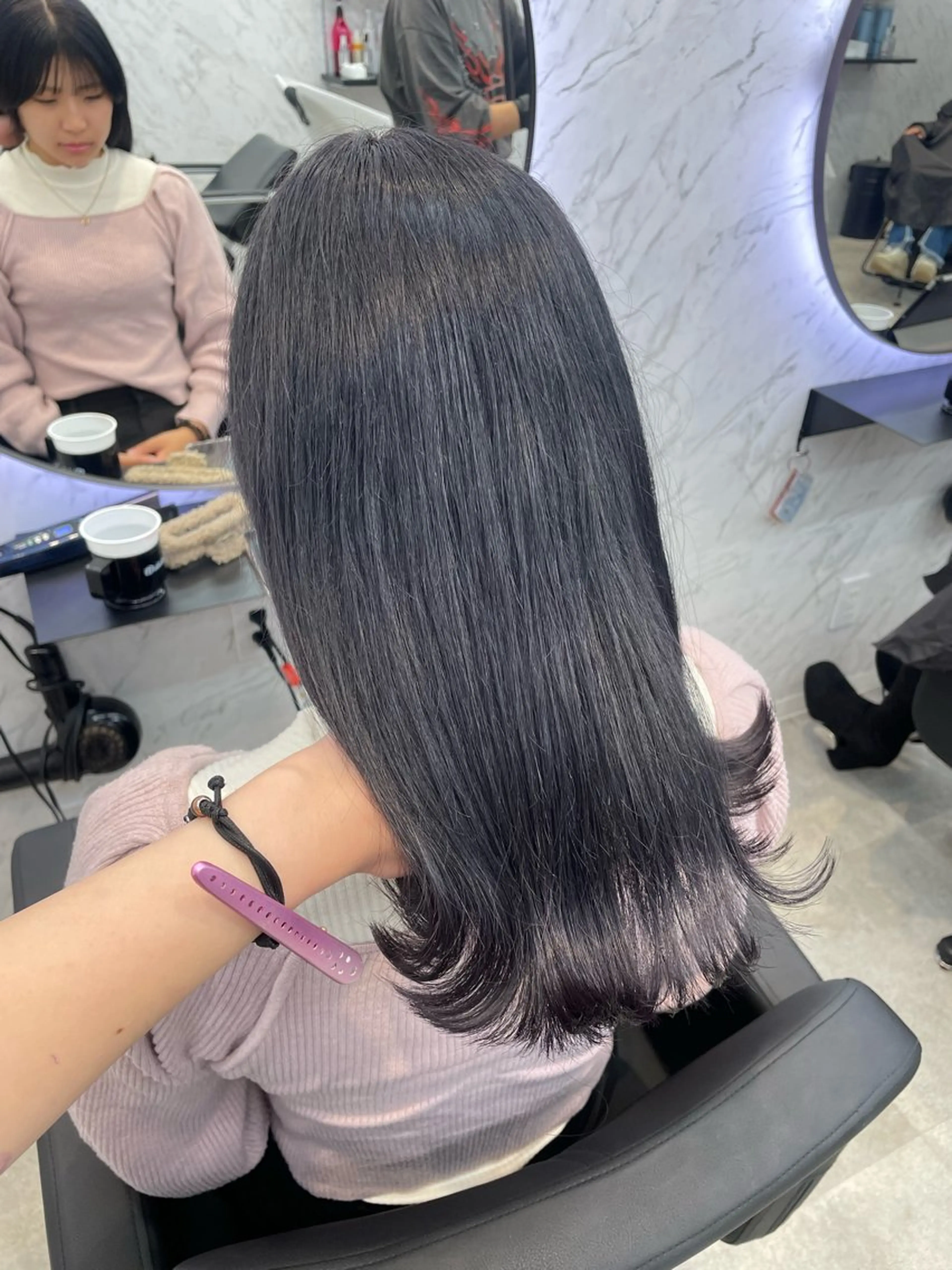 ロング カラー 黒髪 ラベンダーカラー ヘアカラー hair salon dot. mooda 韓国風サロン 町田店所属・韓国風ヘア🎀🩶 /♡𝓝𝓸𝓪♡のヘアスタイル