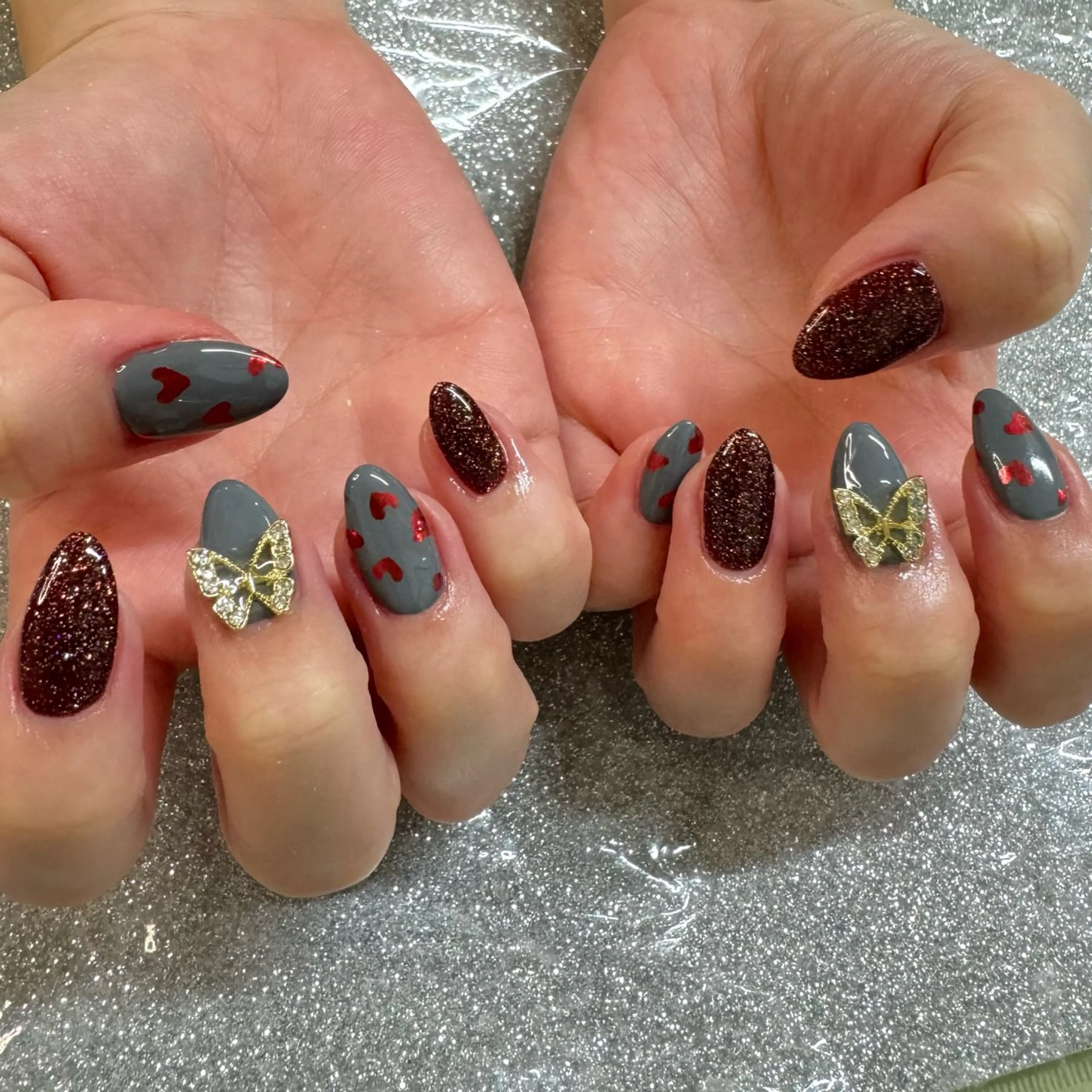 ネイル ハンドネイル VIERU 🌈🎀💖のネイルデザイン