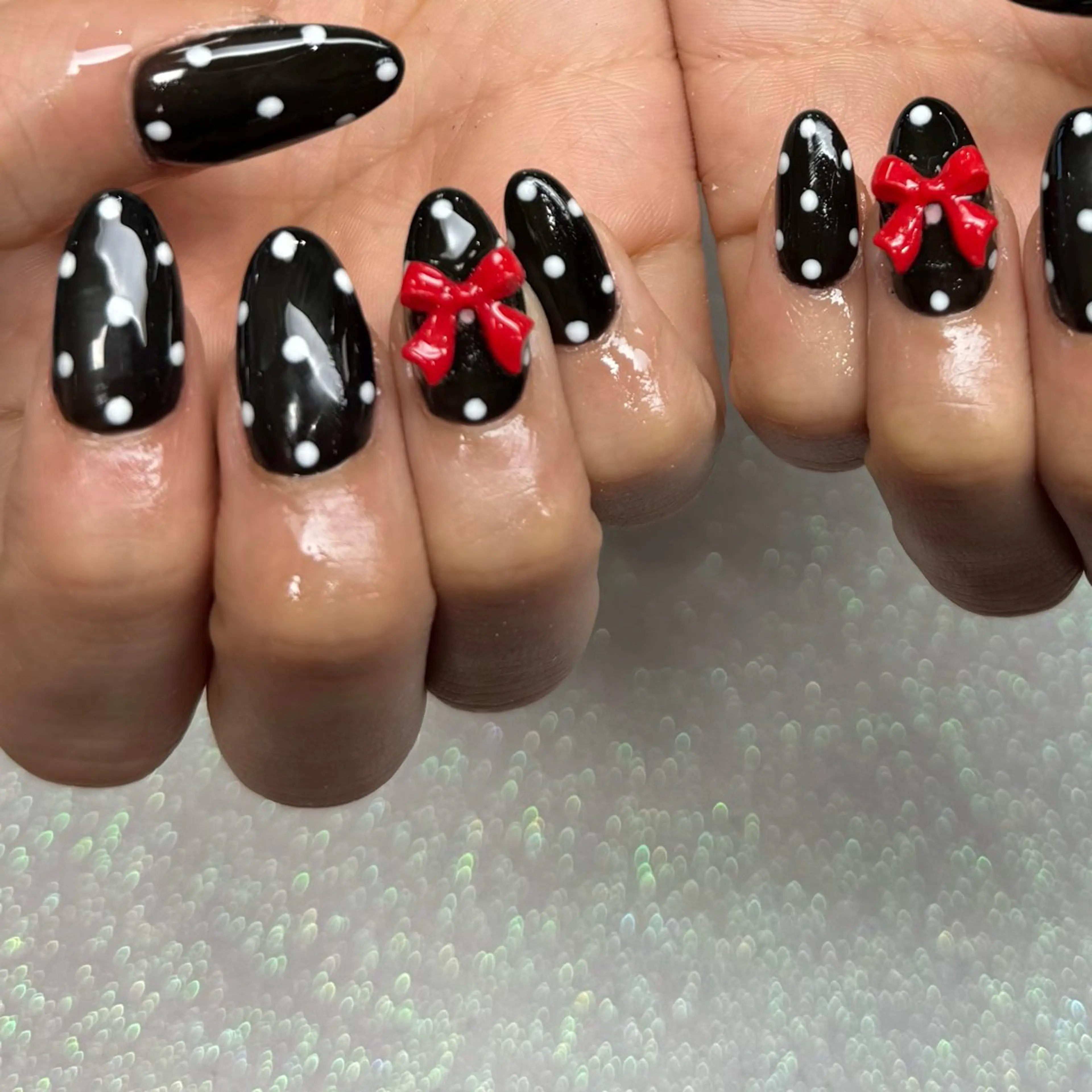 ネイル VIERU 🌈🎀💖のネイルデザイン