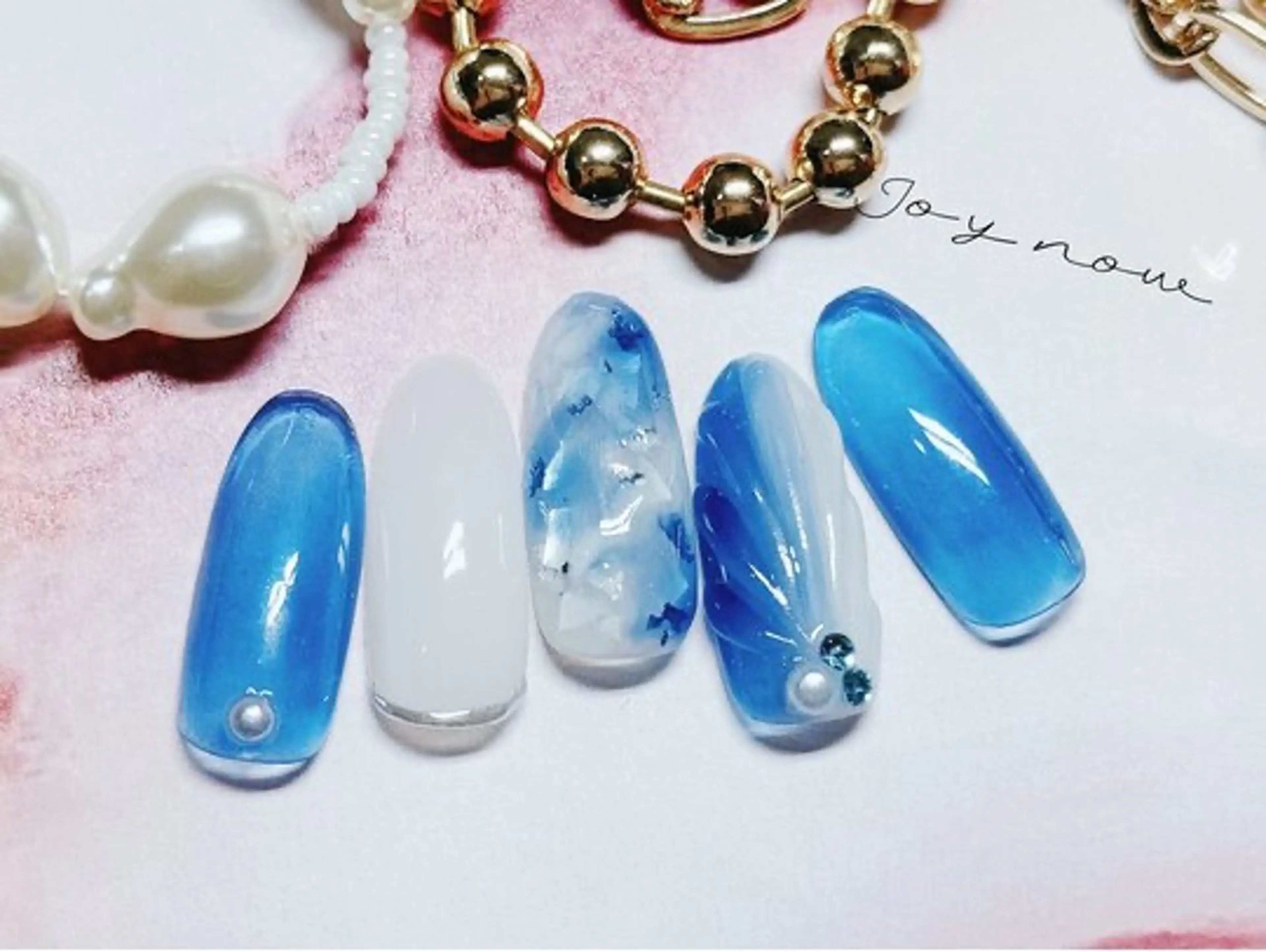 ネイル キューティプティ池袋東口店所属・🍒✨萌 萌✨🍒のネイルデザイン