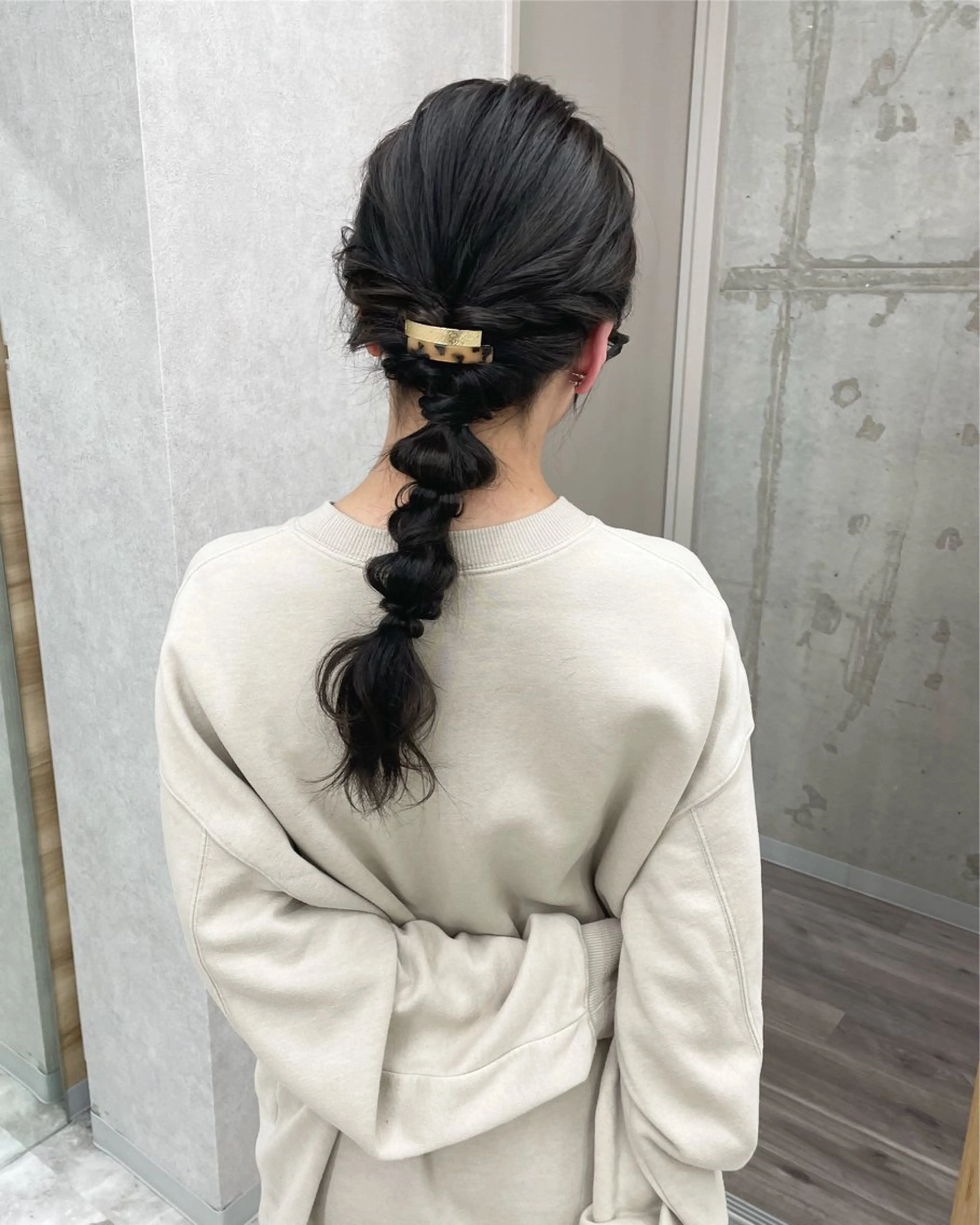 カラー ヘアアレンジ ブリーチ/ベージュ 💕/momoaのヘアスタイル