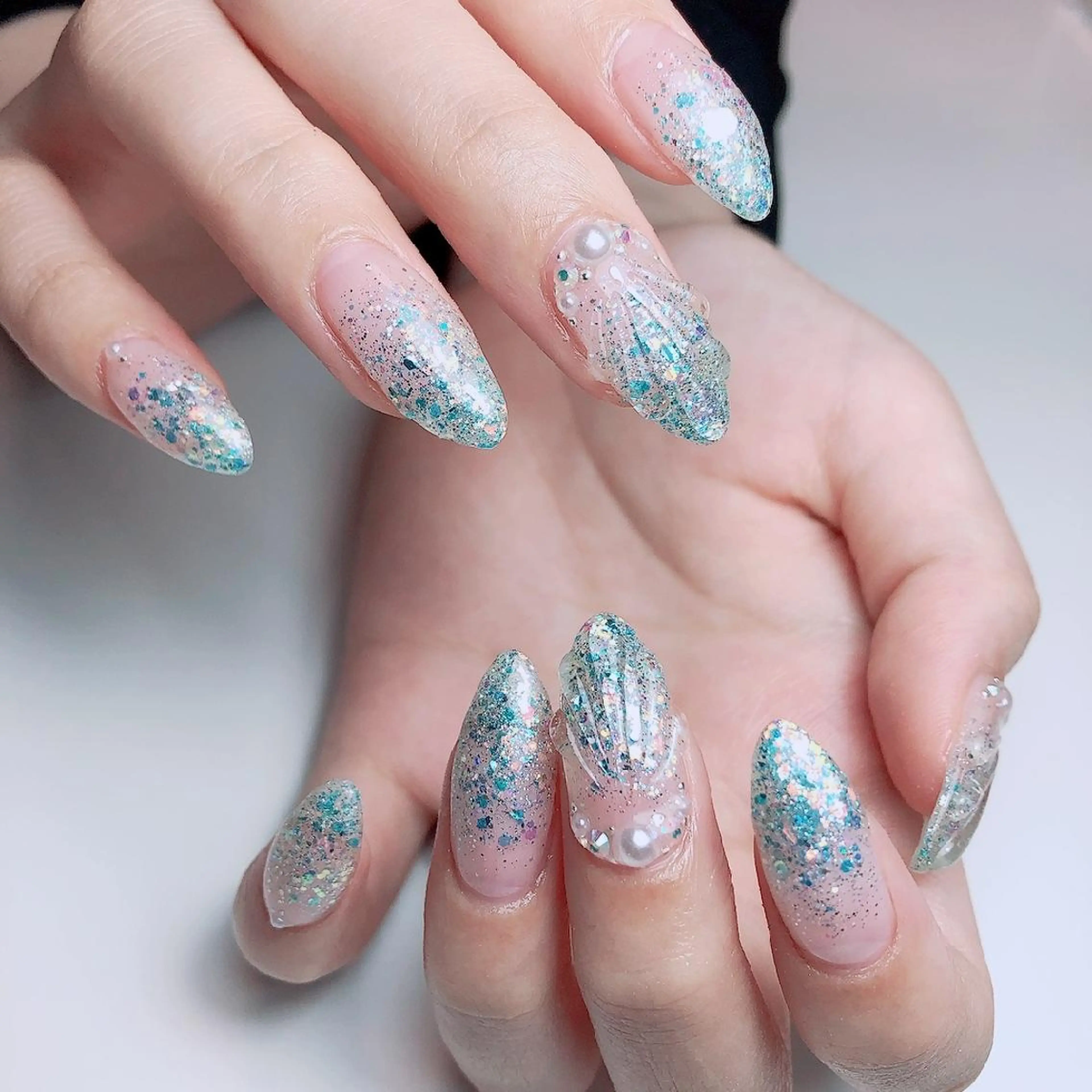 ロング ネイル ☺︎山部 志麻☺︎のネイルデザイン