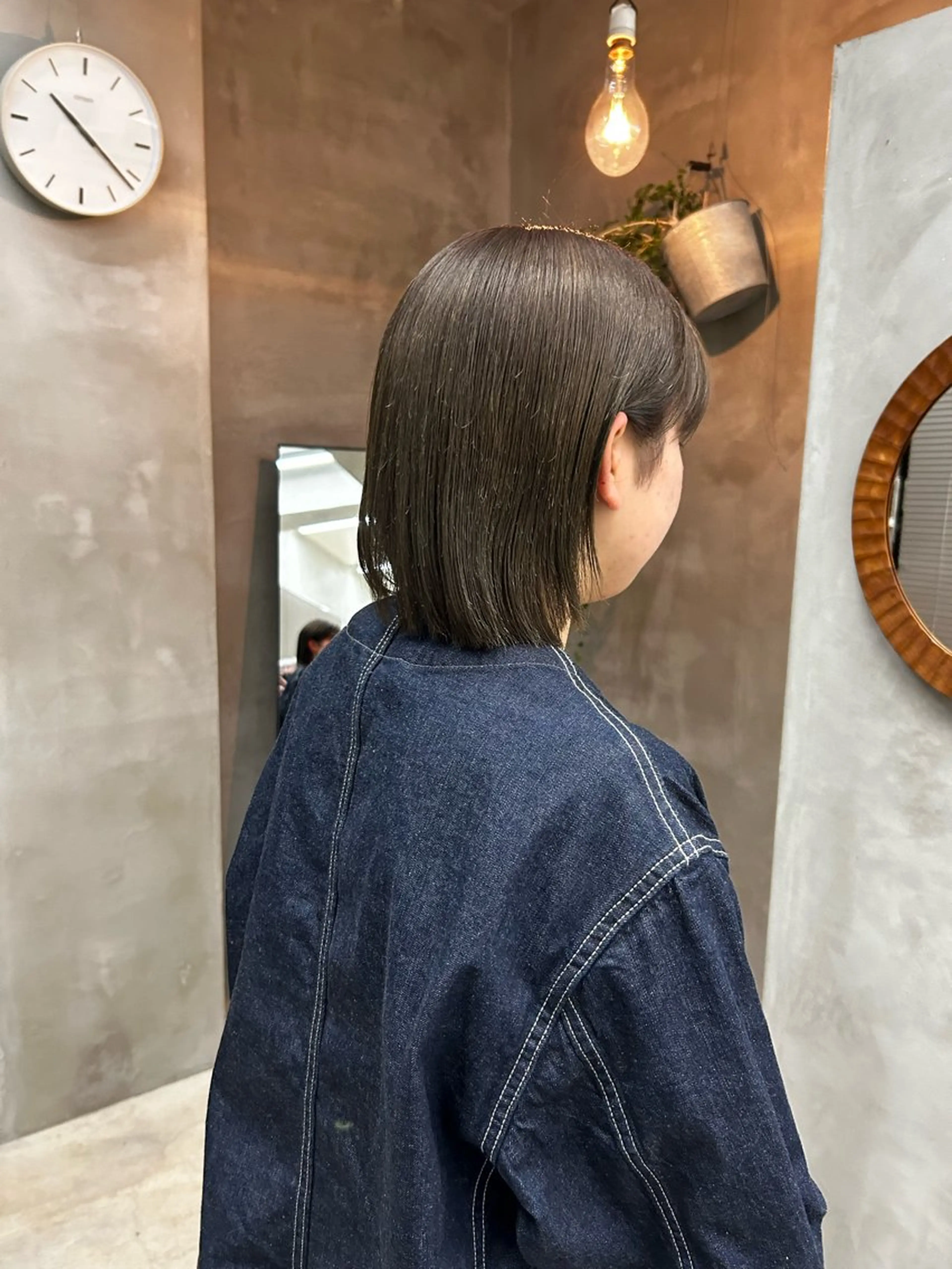 ショート カラー カット　パーマ ／シオンのヘアスタイル