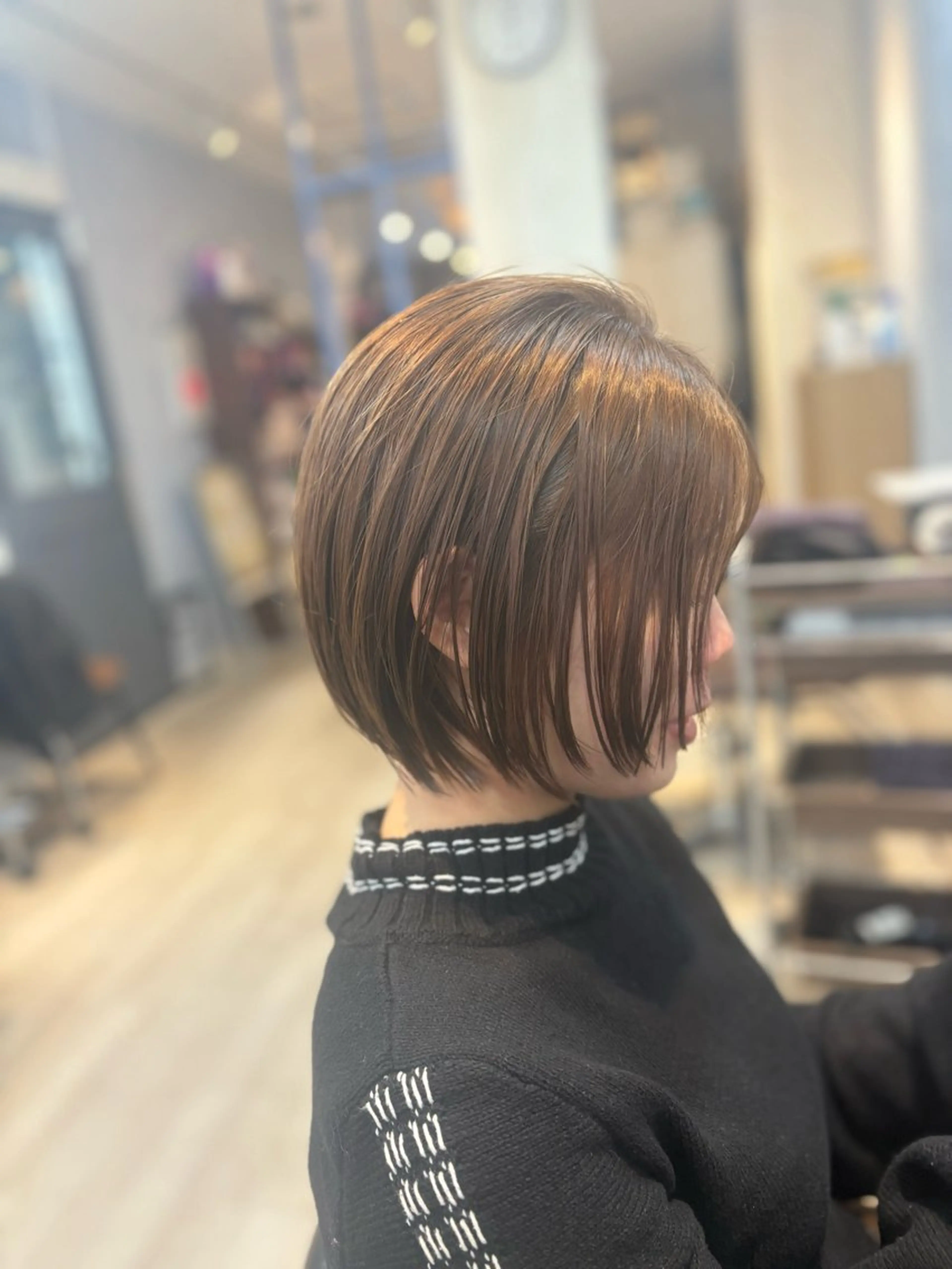 【平日限定】カラー+似合わせカット+ 【補修トリートメント付き】の写真