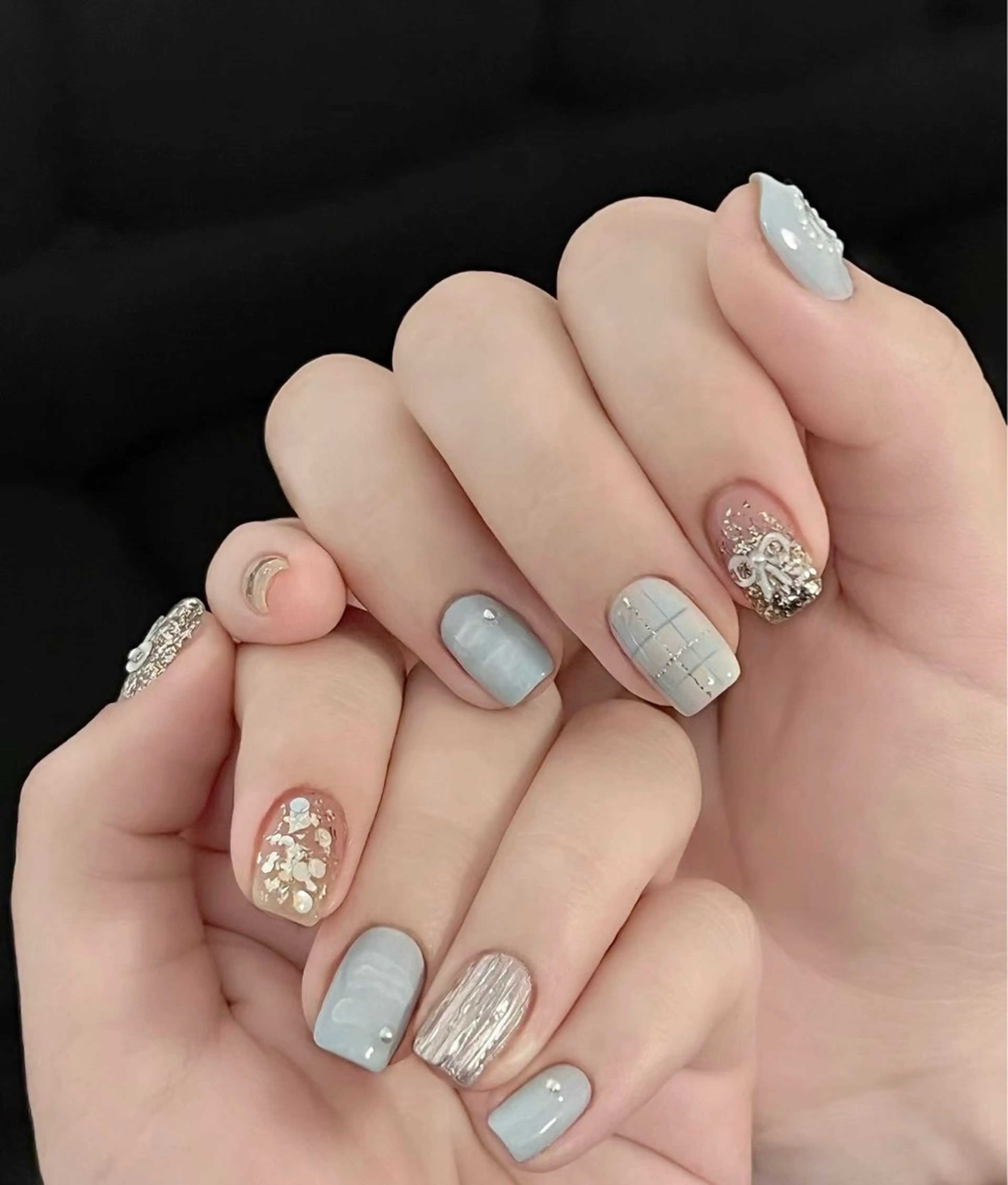 ミディアム めぐみのネイルサロン 惠のネイルデザイン