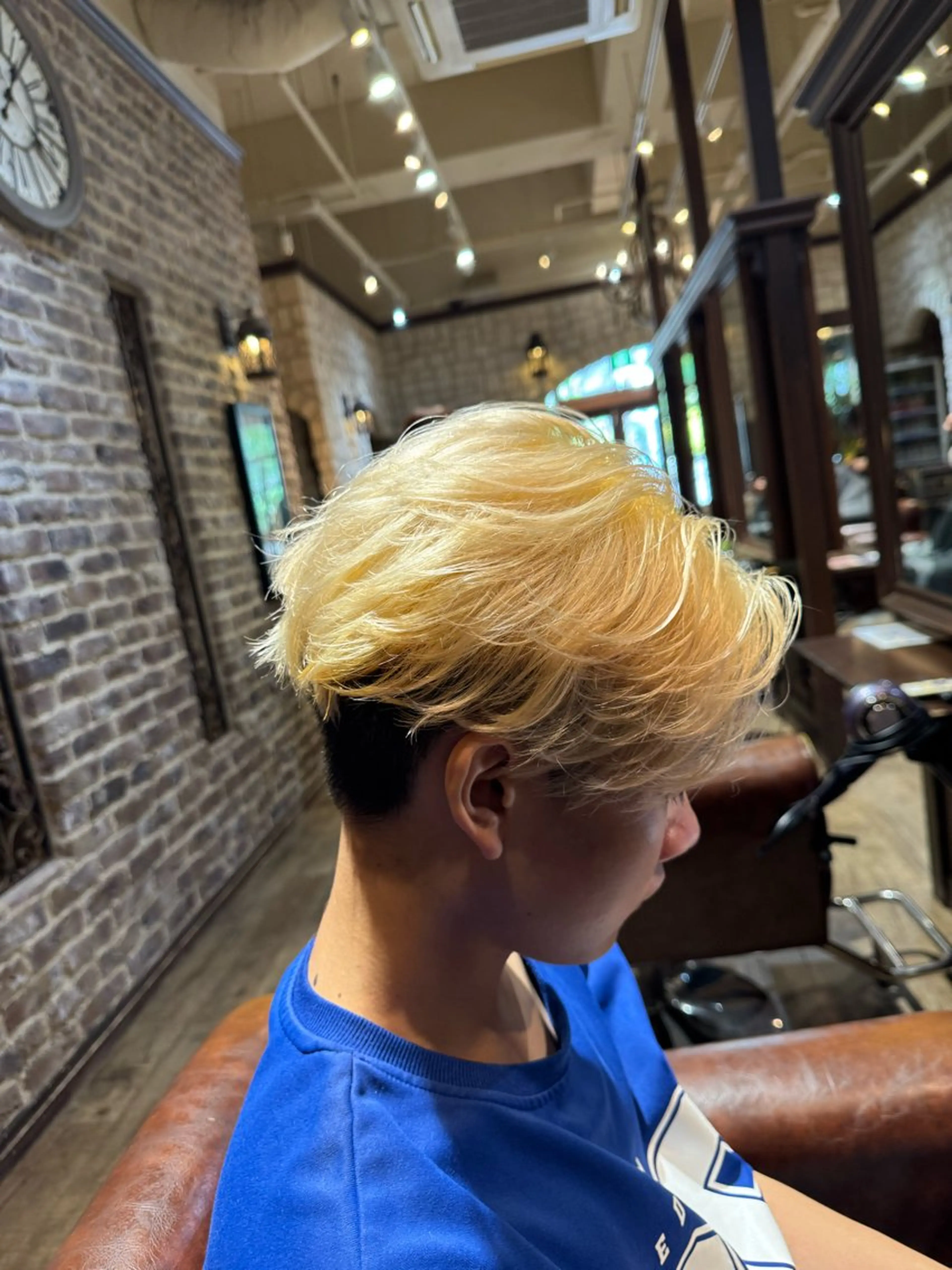 カラー メンズ オノ ソウイチロウ/ ブリーチ/パーマのヘアスタイル