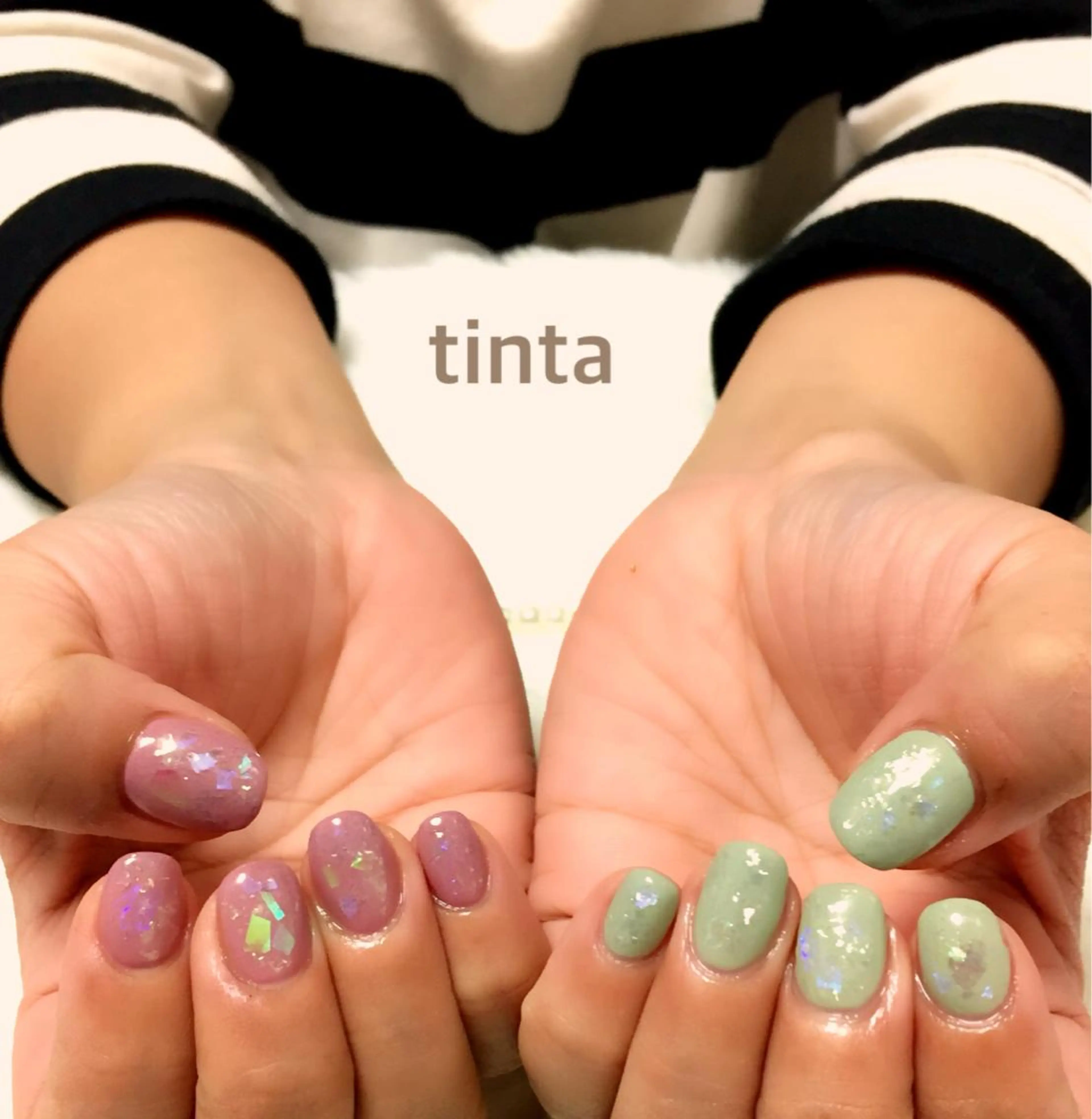 ネイル ホログラムネイル 春ネイル ネイルサロン ティンタ所属・馬場 典子のネイルデザイン