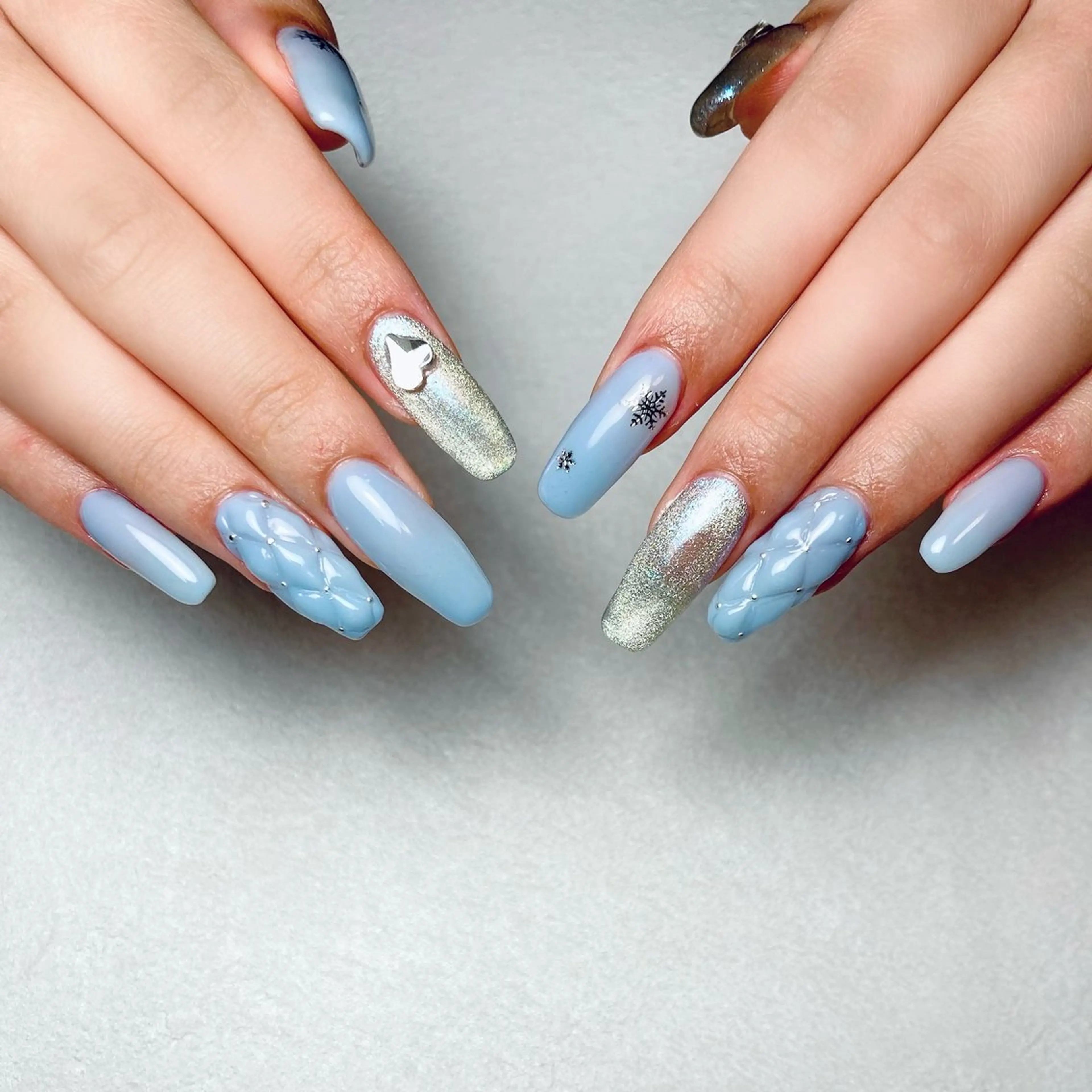 ネイル amu所属・かおる KAORUのネイルデザイン