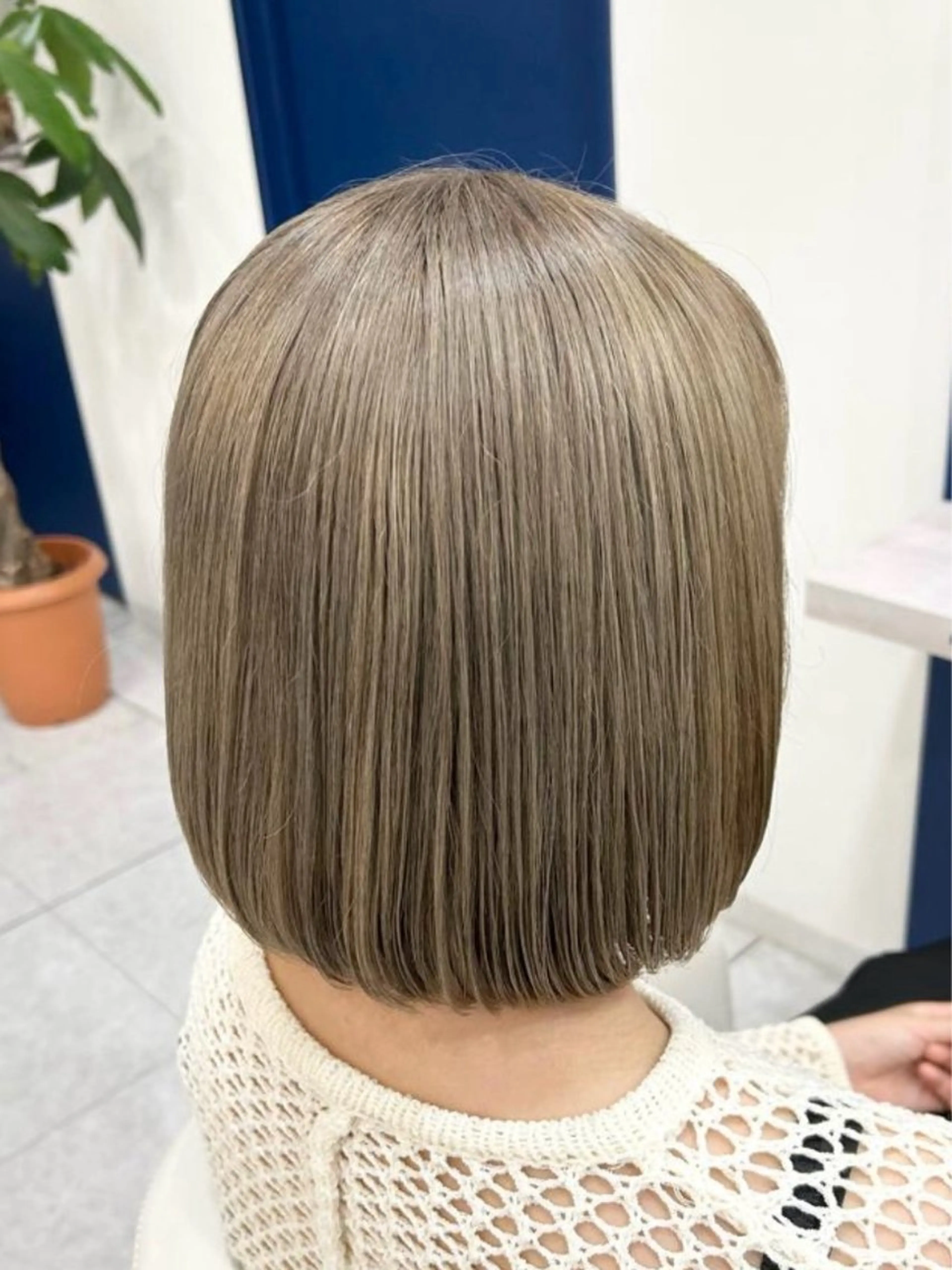 カラー ベージュカラー ミルクティーベージュ 💎Eleanor ニイナ💎のヘアスタイル