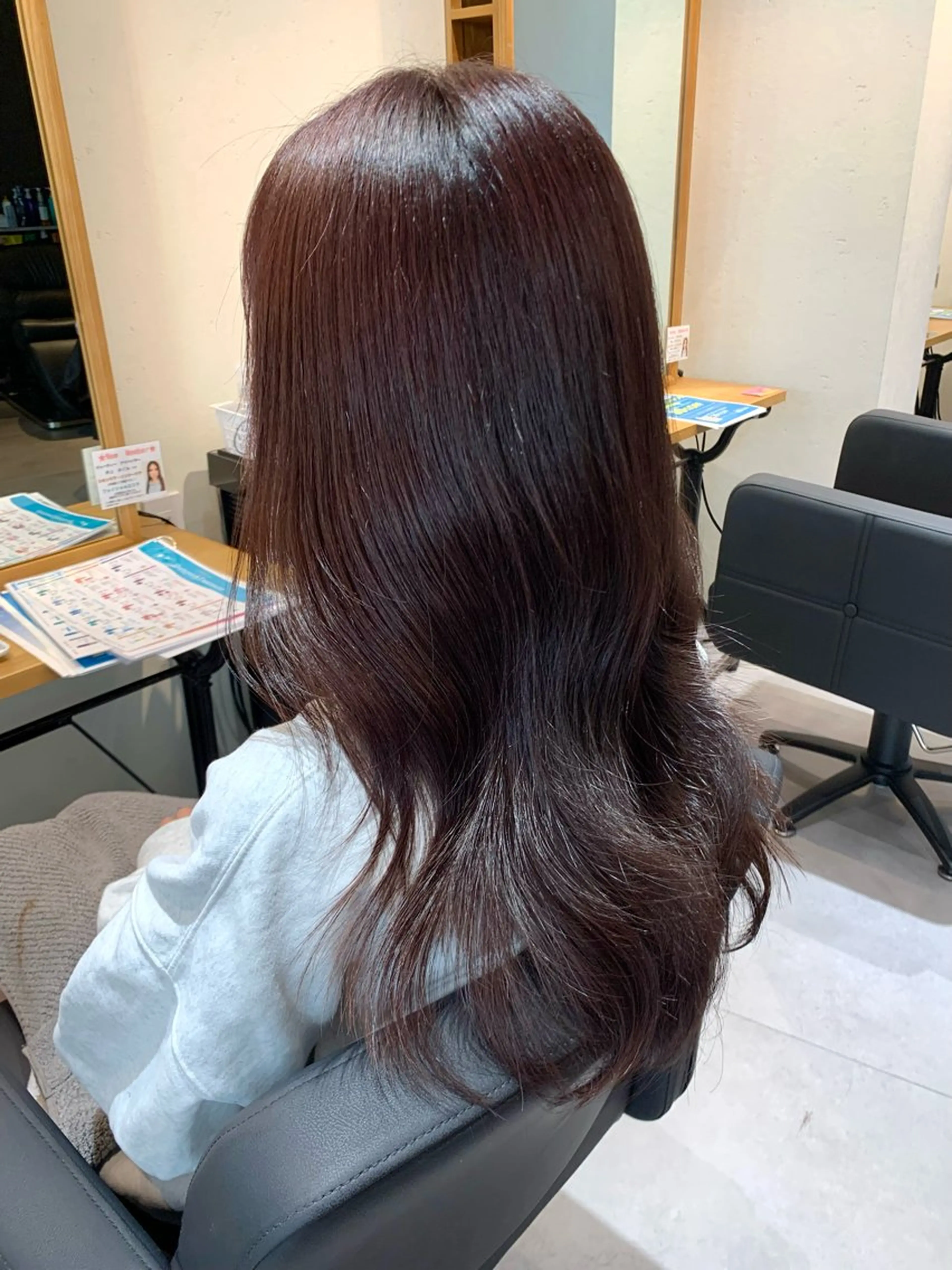 ロング カラー ブリーチ ダブルカラー ブリーチなしカラー Dears 香芝店所属・関 優希のヘアスタイル