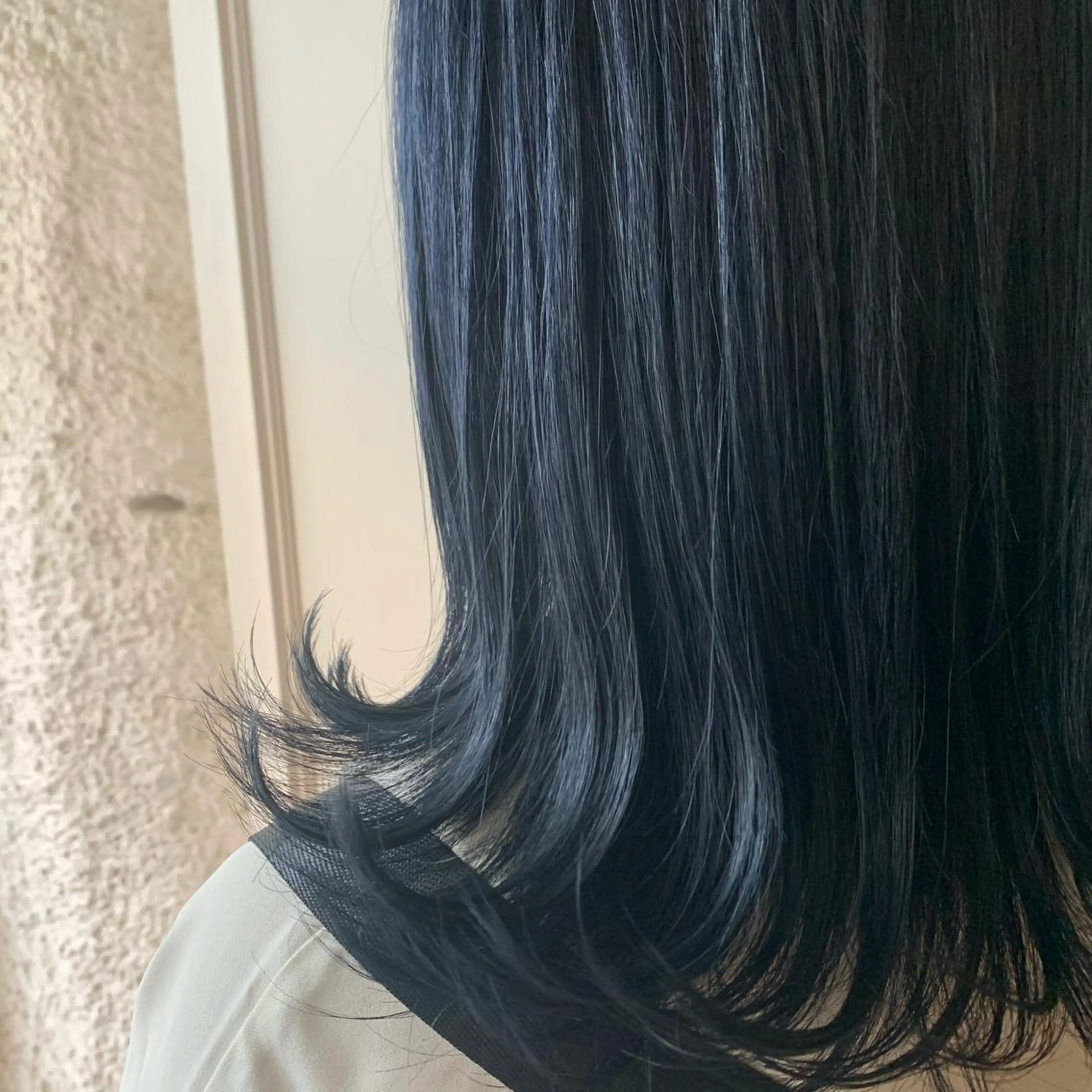 ミディアム カラー 黒髪 ブルーカラー ブルーブラック 悩み解決/艶髪/ LISAのヘアスタイル