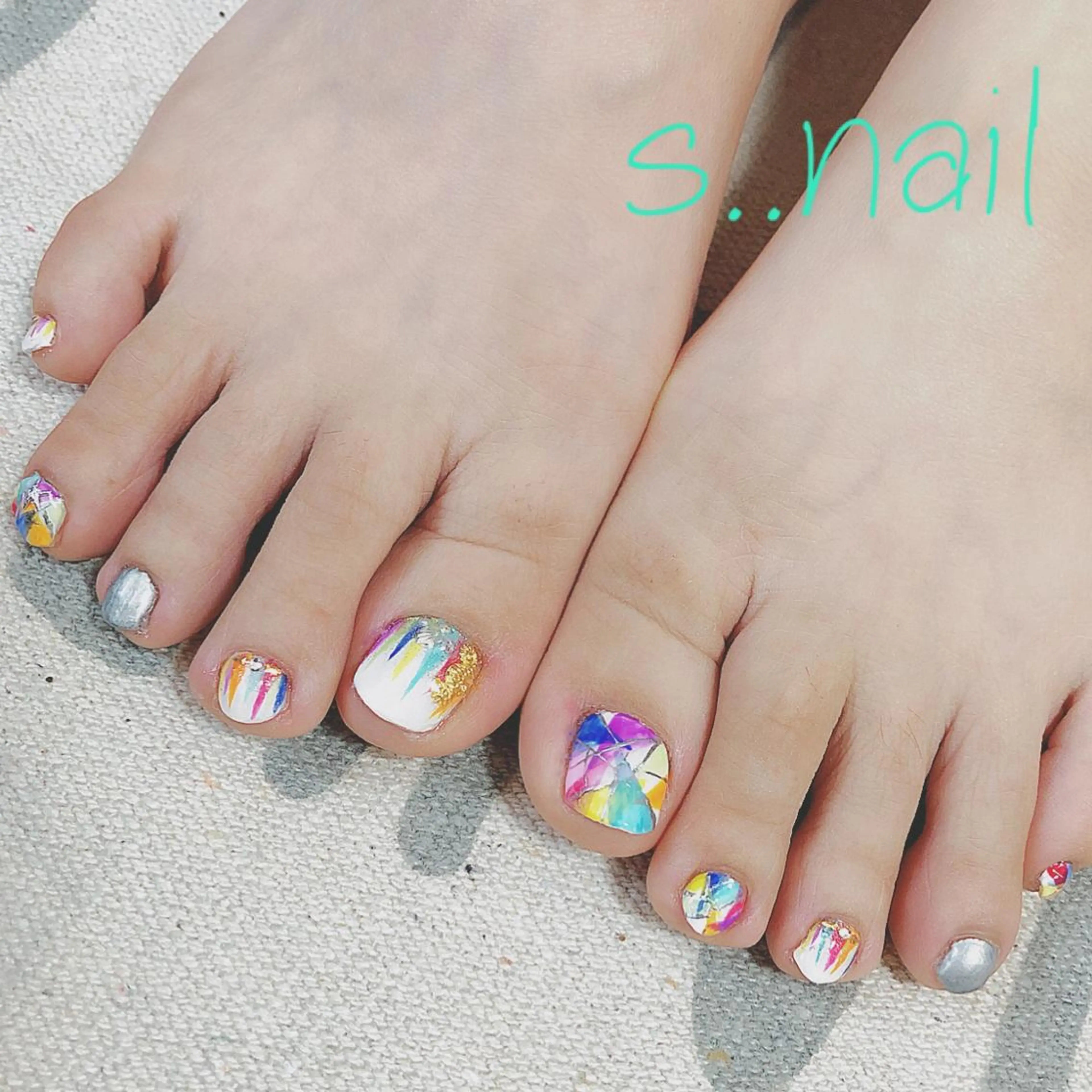 ネイル 夏ネイル ハンドネイル フットネイル s..nail / MORITAのネイルデザイン