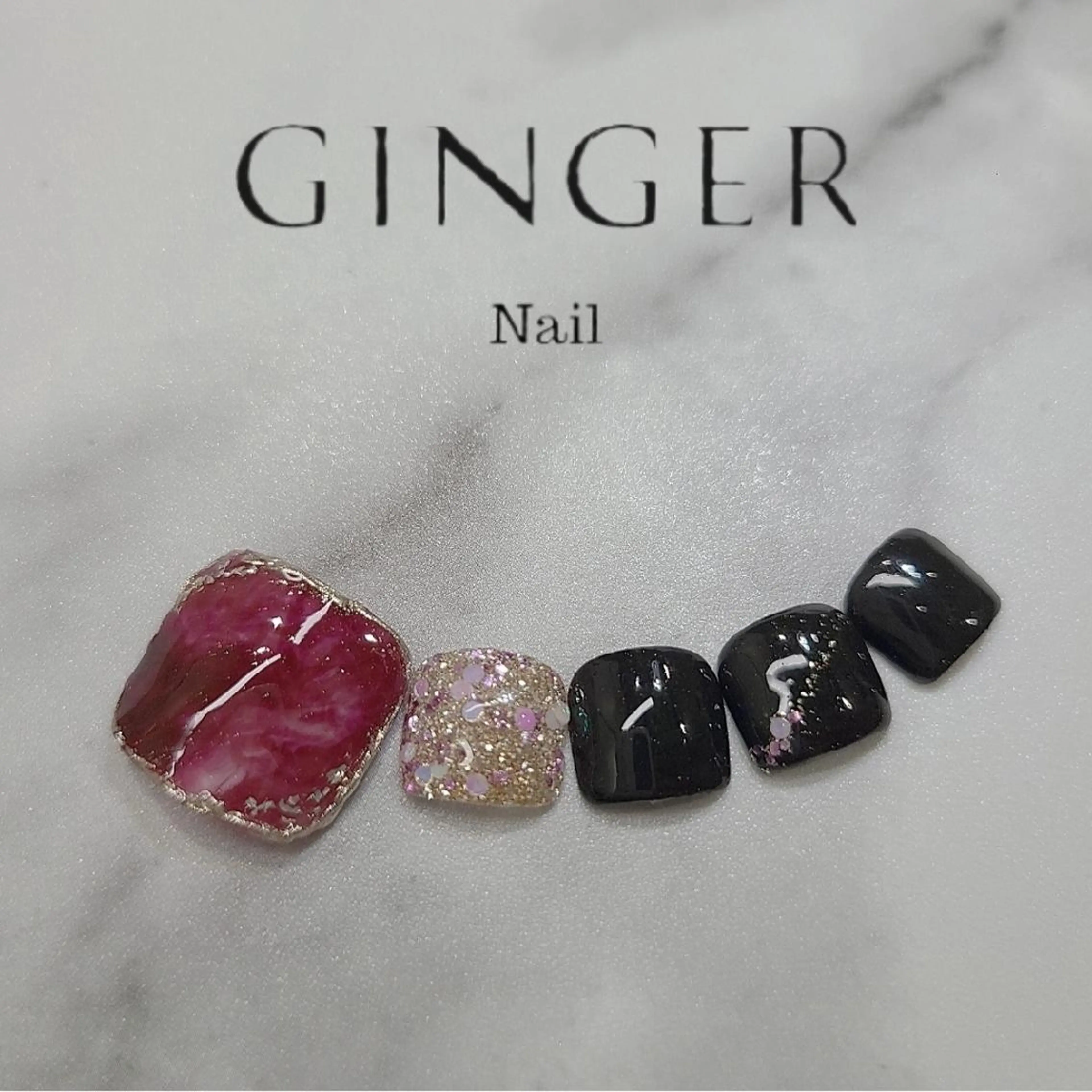 ネイル フットネイル GINGER所属・GINGER  斎藤舞のネイルデザイン