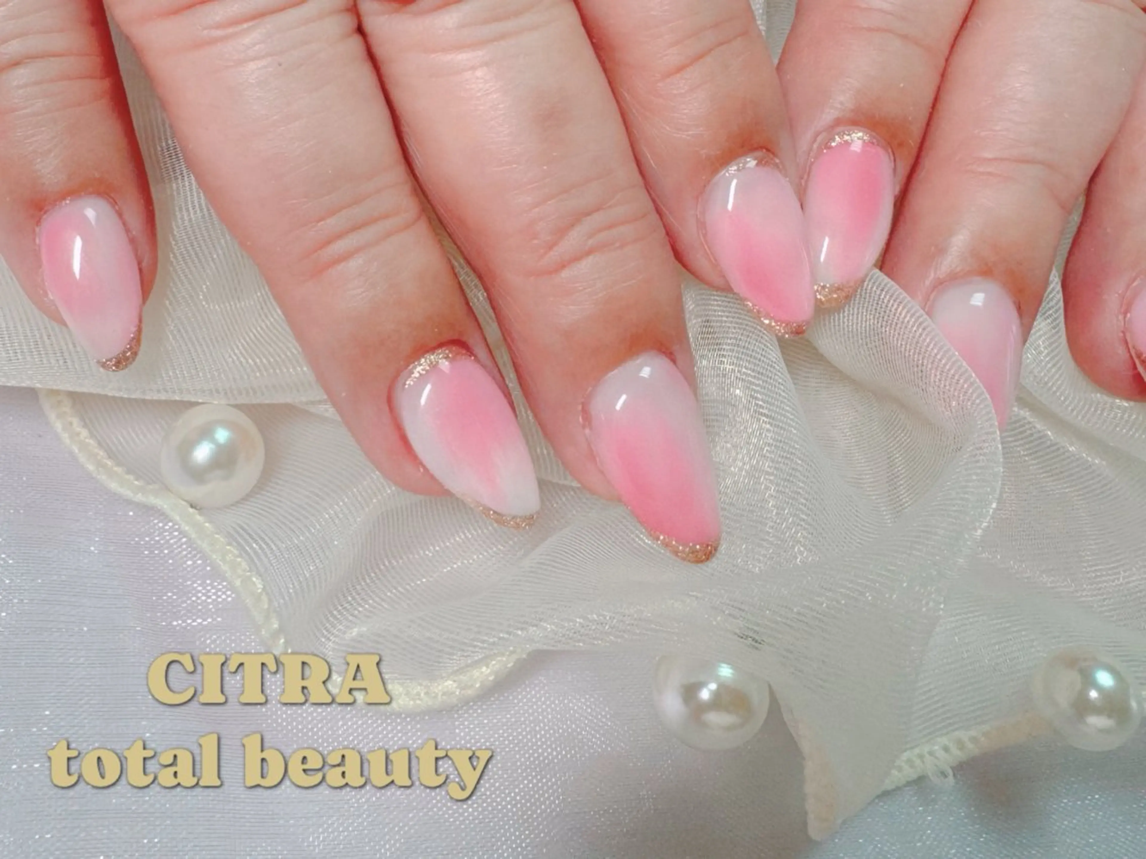 ネイル 持ち込み ニュアンスネイル ハンドネイル CITRAtotal beautyのネイルデザイン