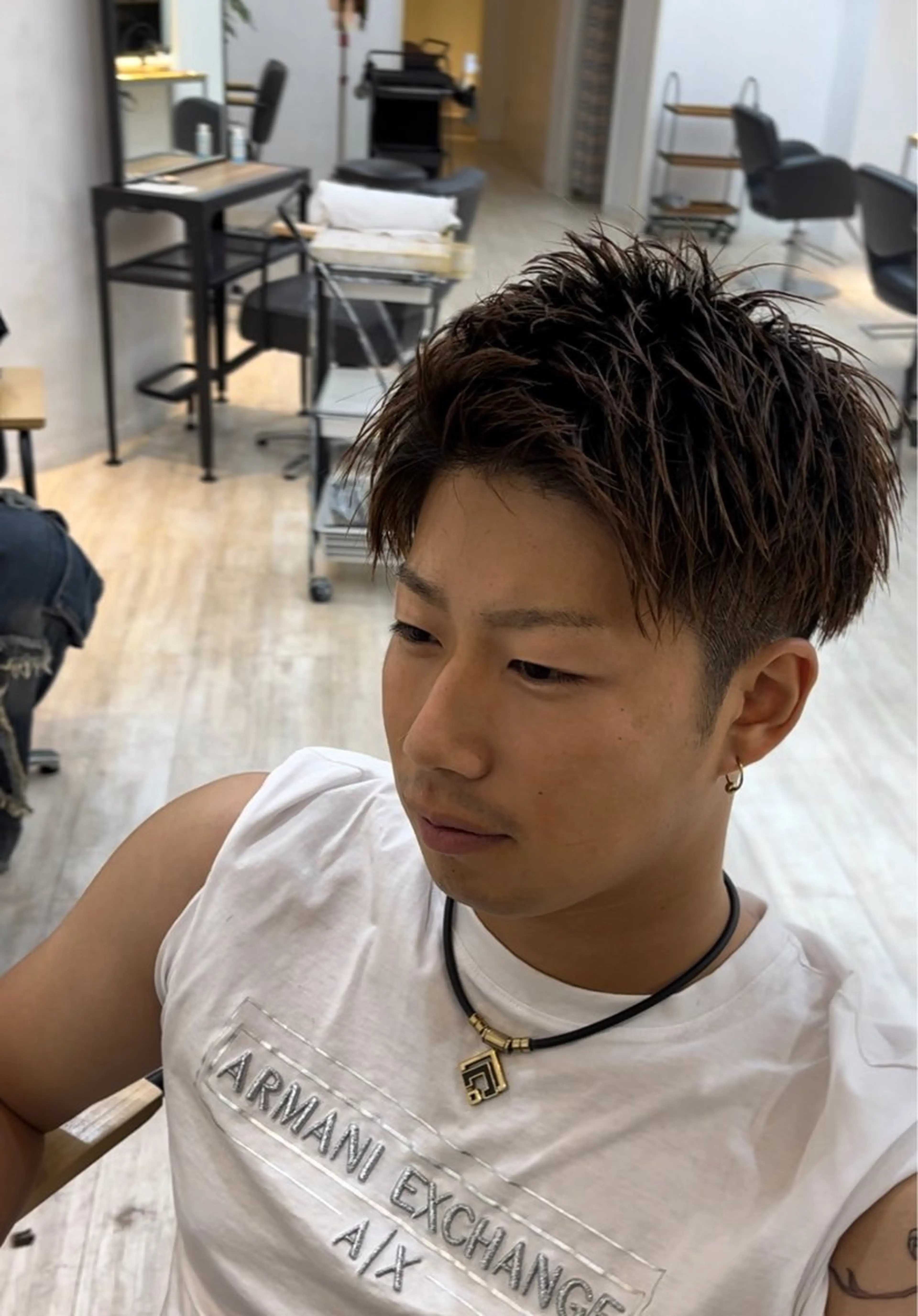 ショート メンズ アップバング ショートヘア Utata  literie所属・嵯峨 大地／パーマ／ ハード系／特殊系のヘアスタイル