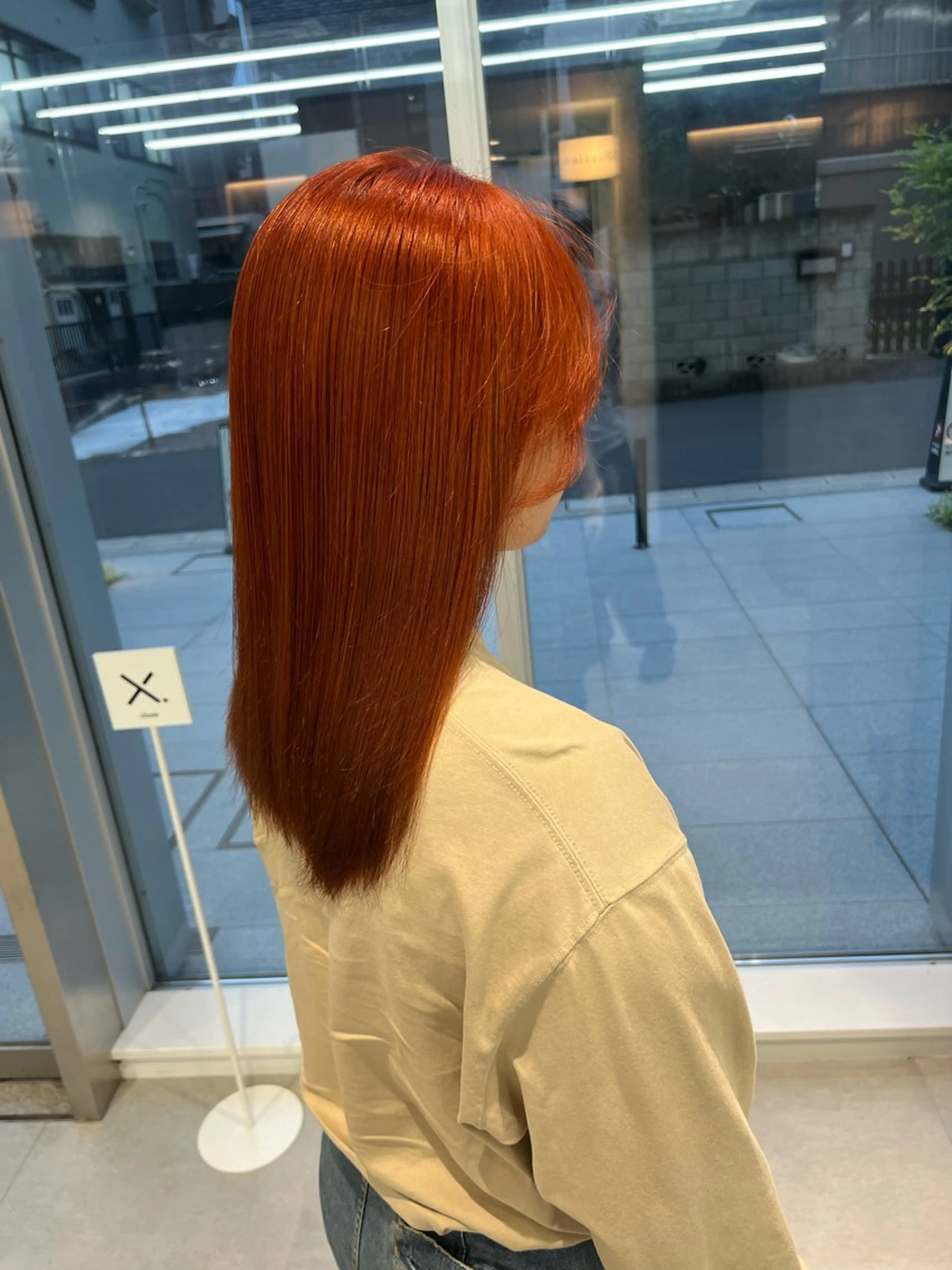 セミロング カラー ブリーチ オレンジ ヘアカラー トリートメント 吉沢遣人/レイヤー 艶カラー/パーマのヘアスタイル