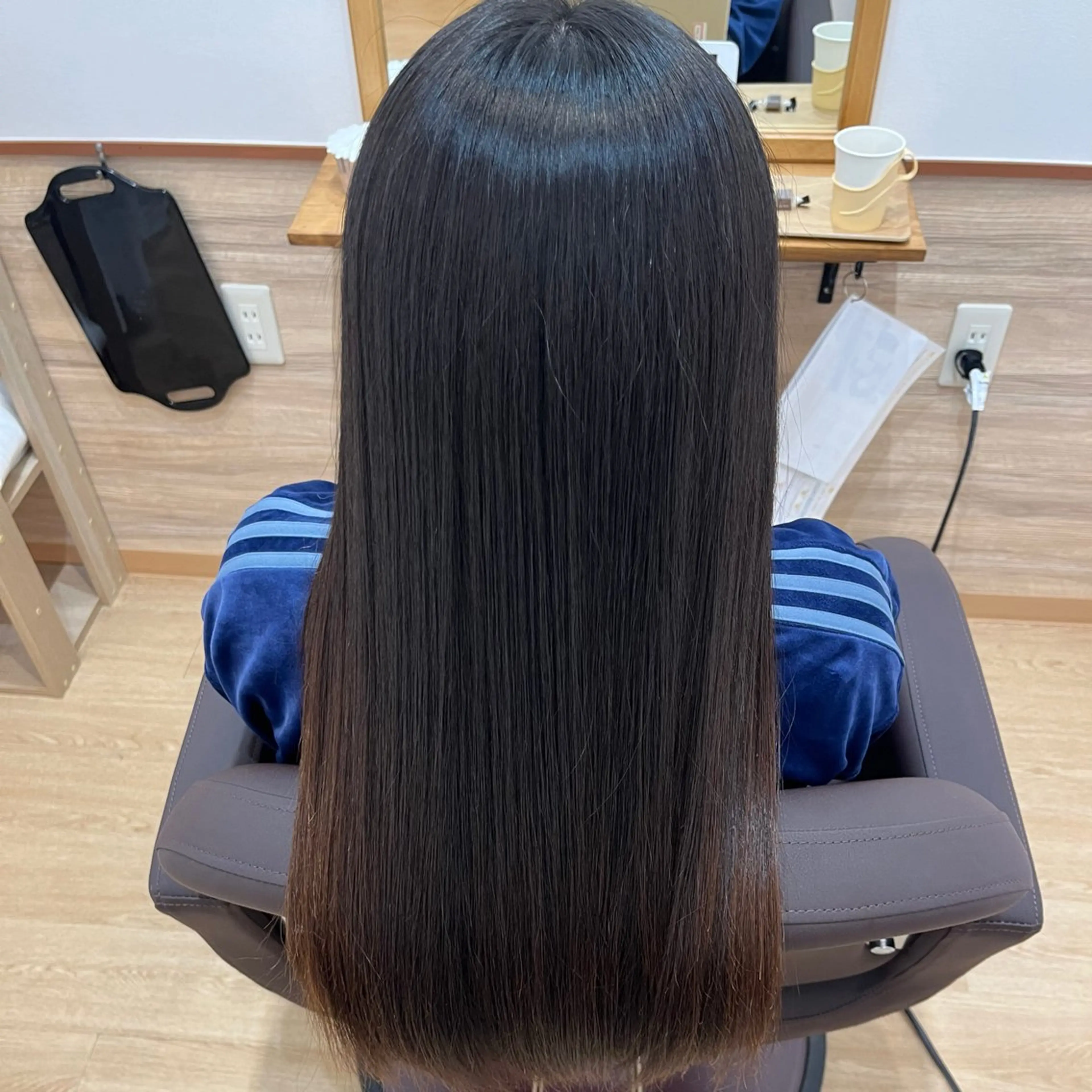 ✨ミニモ限定価格✨縮毛矯正【平日19:00以降週末18:00以降限定】の写真