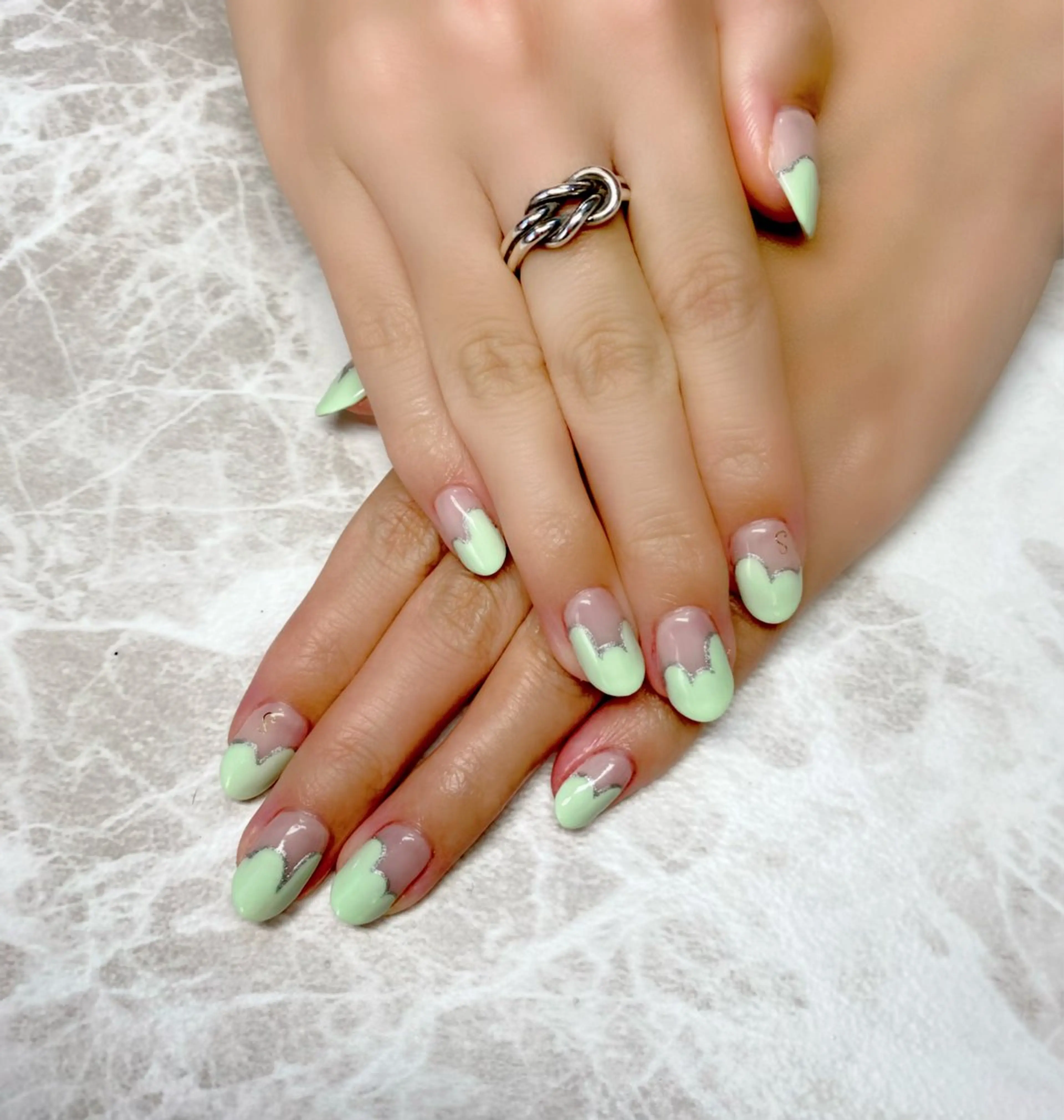 ネイル ハンドネイル ゆぴねいる所属・ゆぴねいる yupinailのネイルデザイン