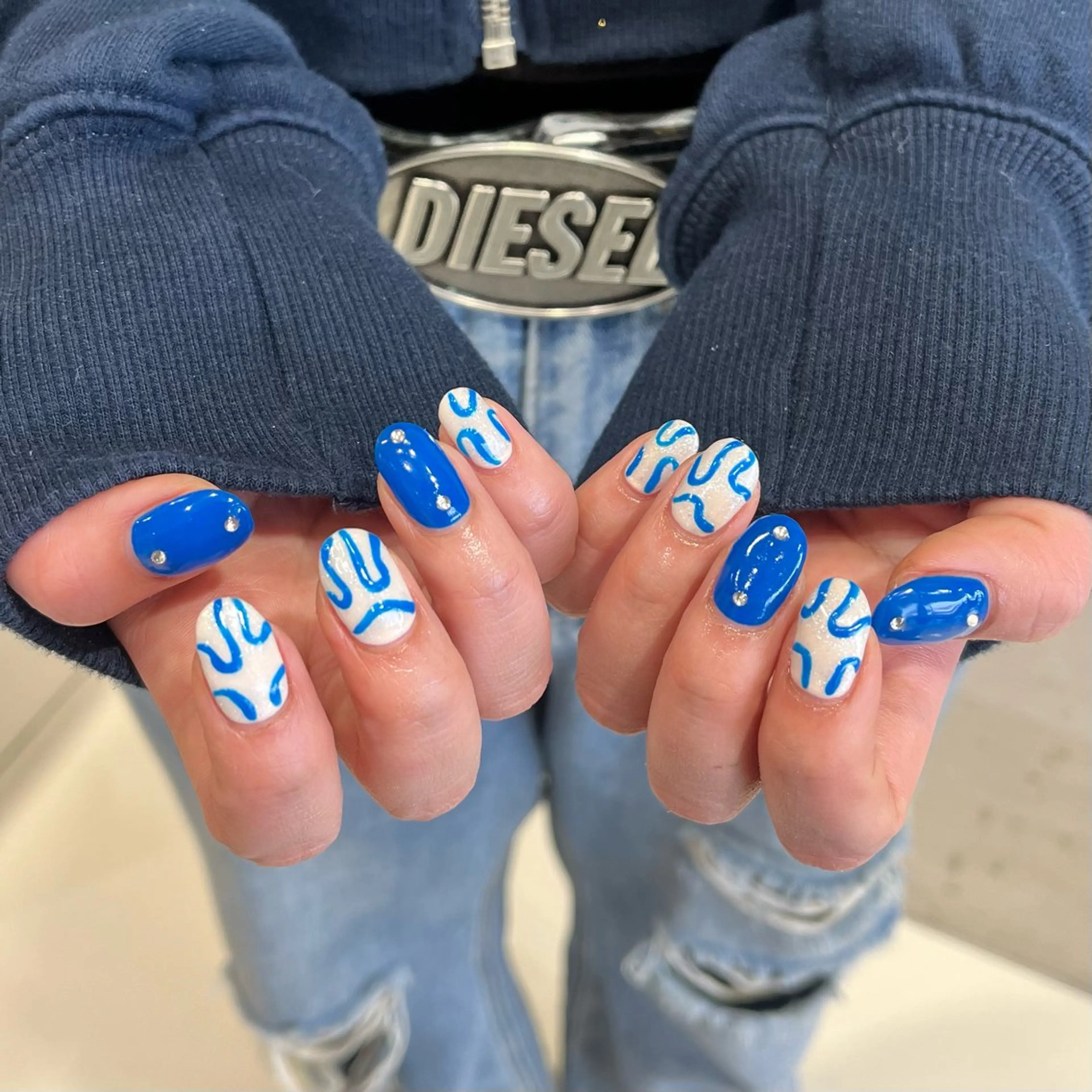 【お持ち込みデザインnail💋🖤】オフありの写真