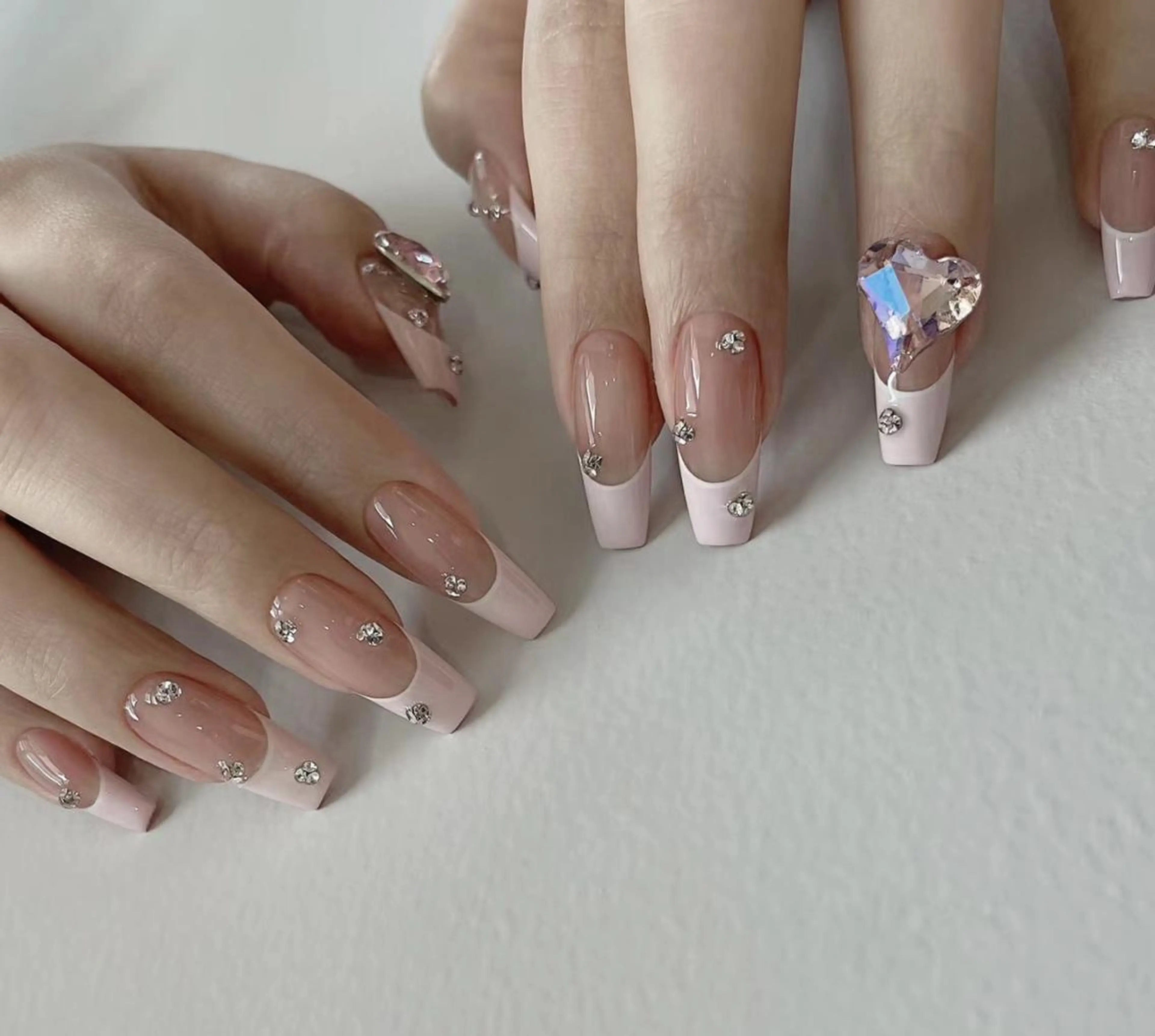 ネイル ハンドネイル 🎀 NaNa_nailのネイルデザイン