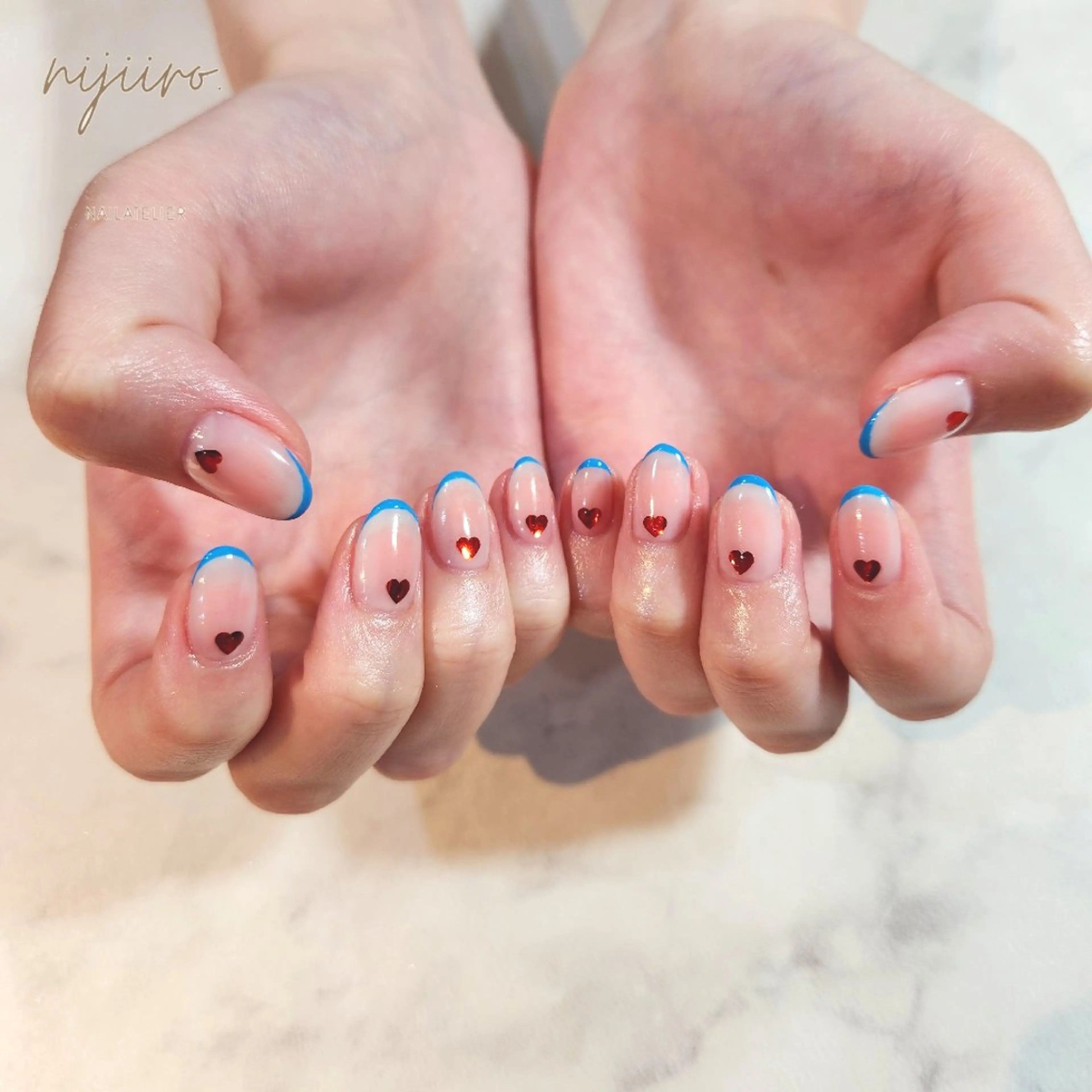 ネイル ハンドネイル nailatelier nijiiro.所属・nijiiro🌈 サトウのネイルデザイン