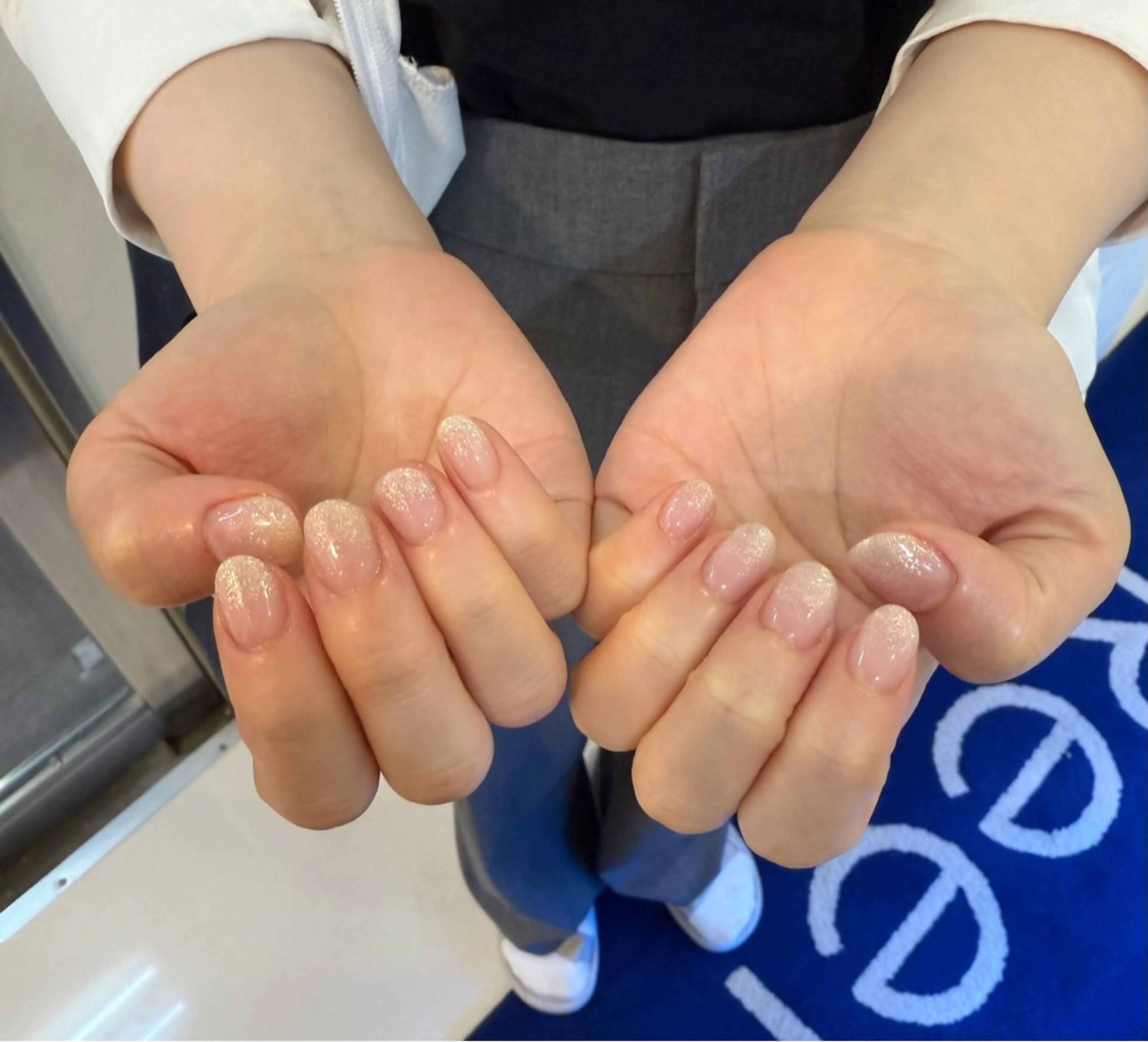 ネイル Blue Reef 四谷三丁目所属・たかの はづきのネイルデザイン