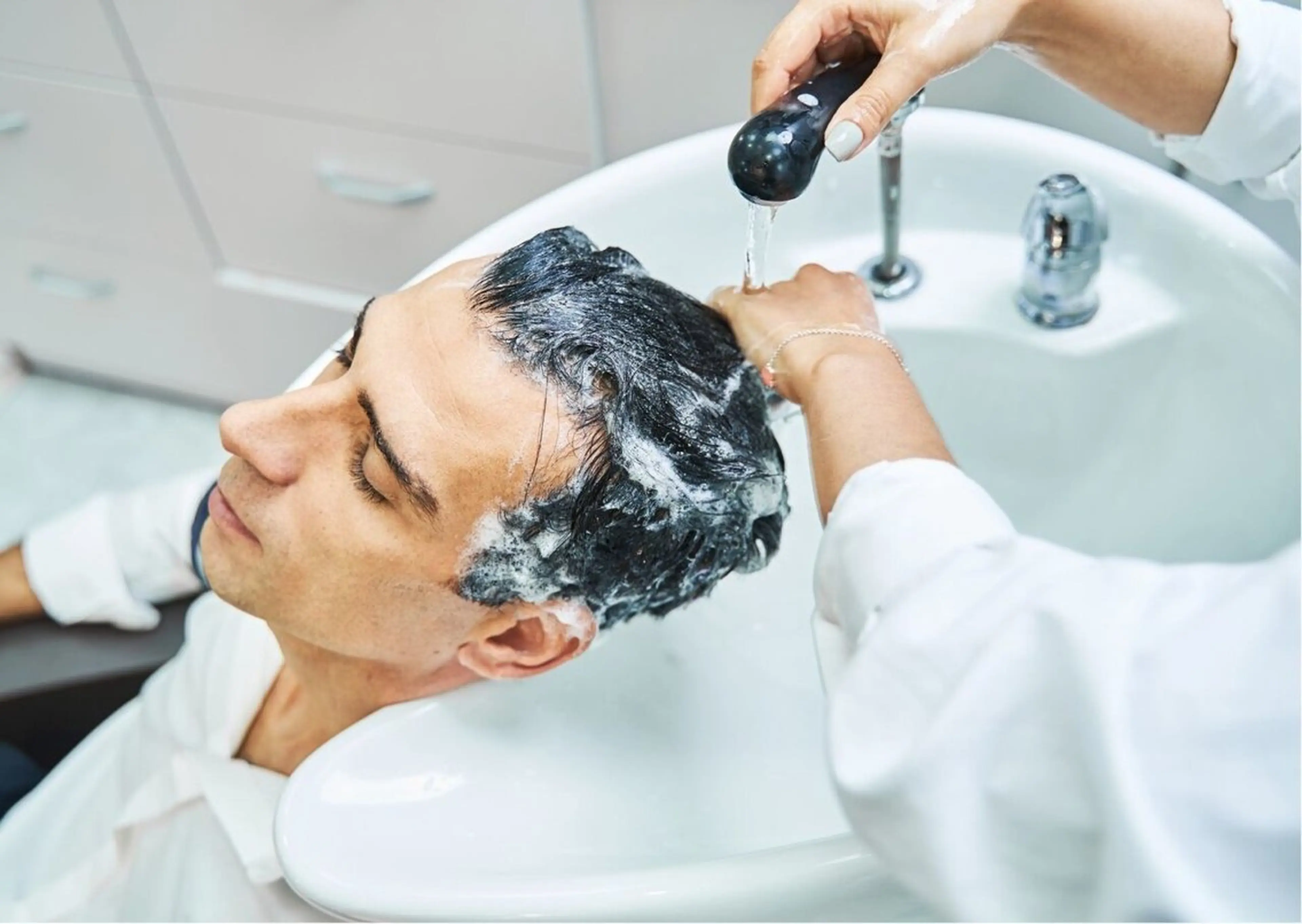 大澤 誠一のヘアスタイル