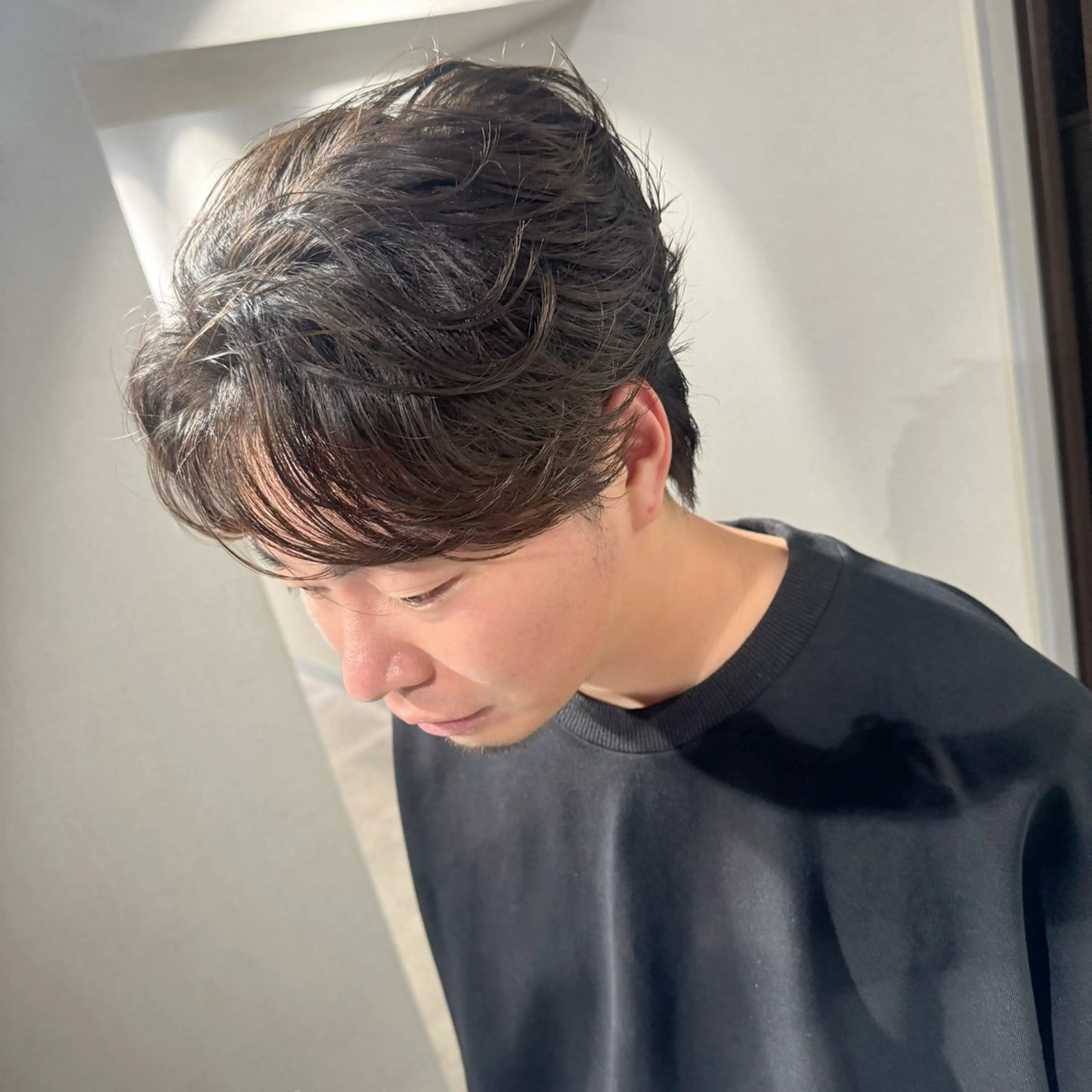 メンズ メンズパーマ カット パーマ ヘアセット 表参道フェザーパーマ ニュアンスパーマのヘアスタイル