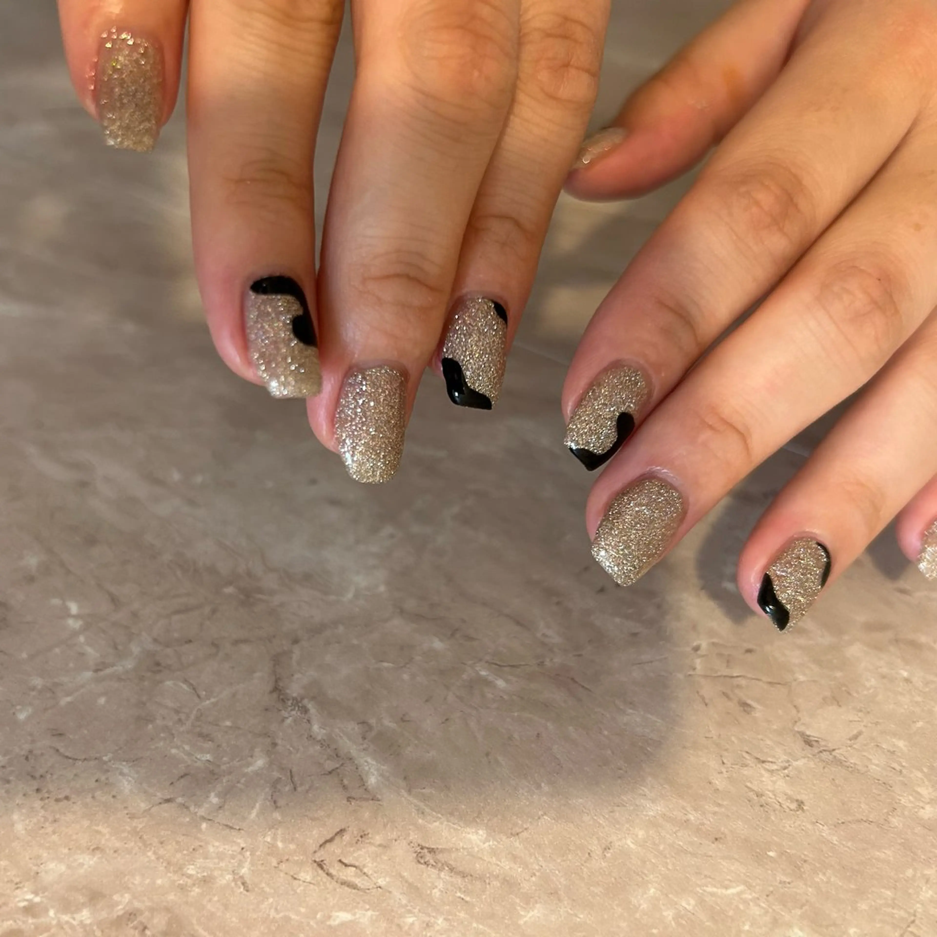 ネイル ハンドネイル riri. nail salonのネイルデザイン