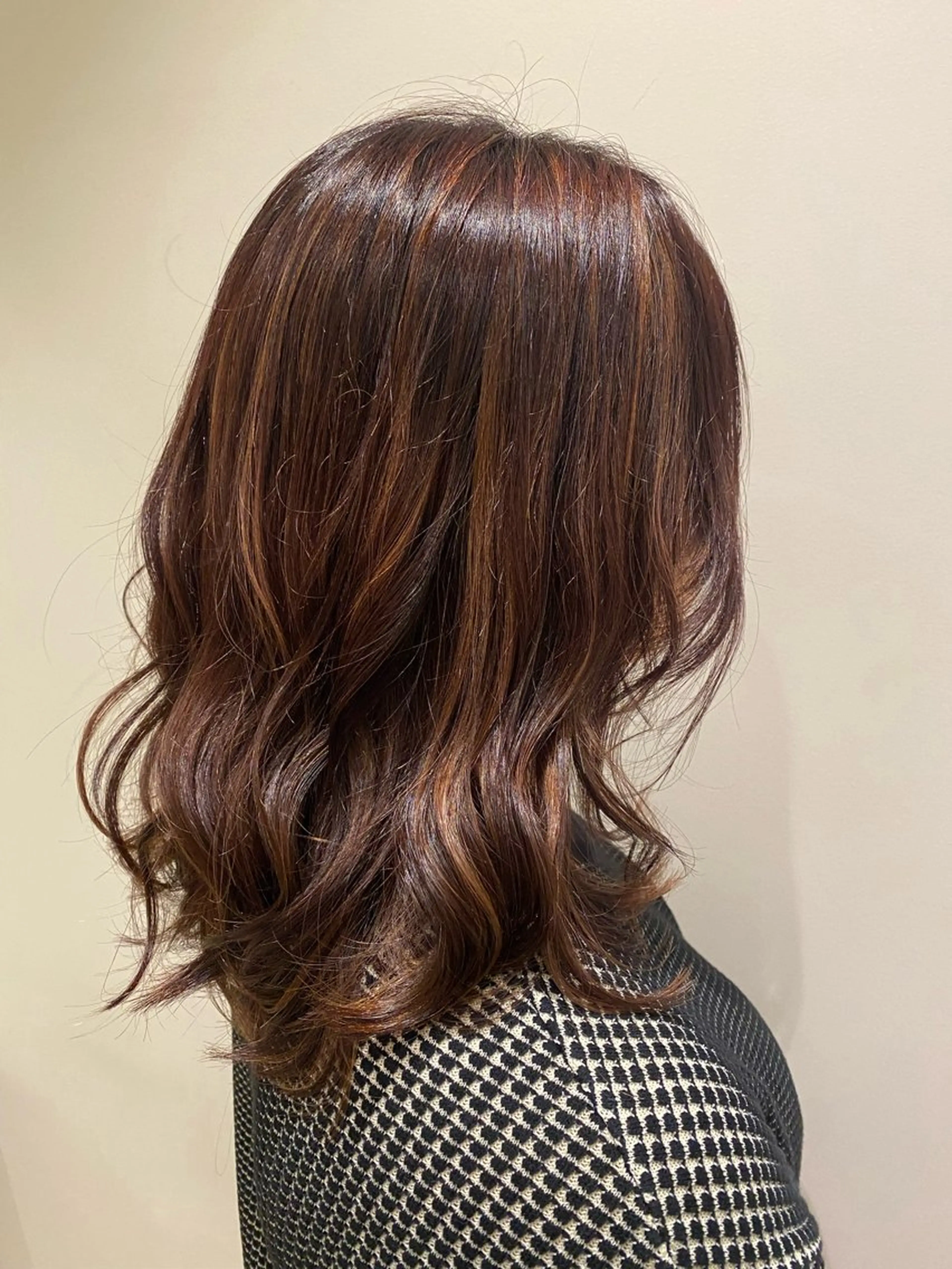 ミディアム カラー ブリーチ ブラウンカラー ハイライトカラー ピンクカラー ピンクブラウン カット ヘアカラー トリートメント 艶髪🌿美髪 大塚礼乃【西荻窪】のヘアスタイル