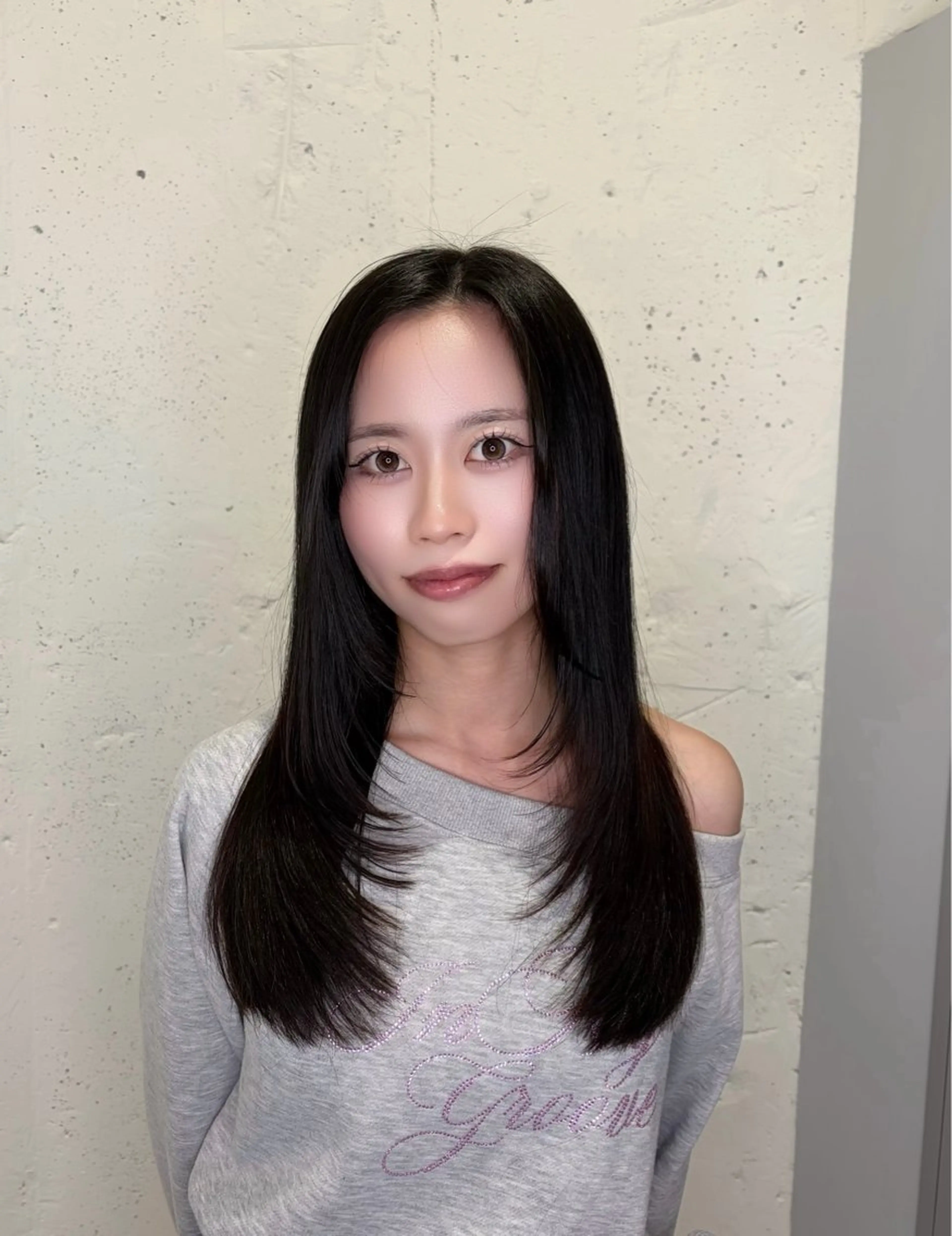 ロング 透明感カラー🎀 ／レイヤー／マツエクのヘアスタイル