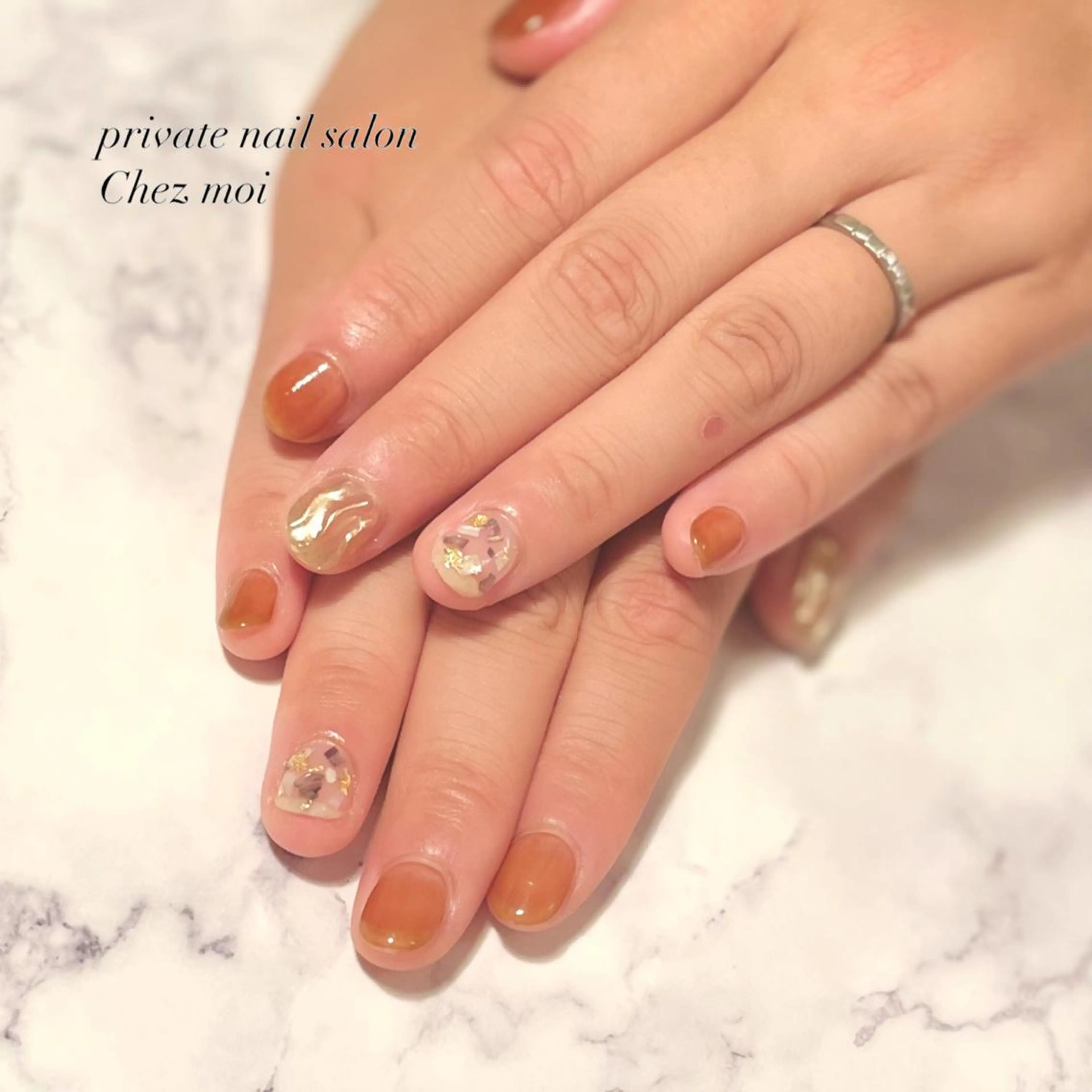 ネイル KOMINE TOMOKOのネイルデザイン