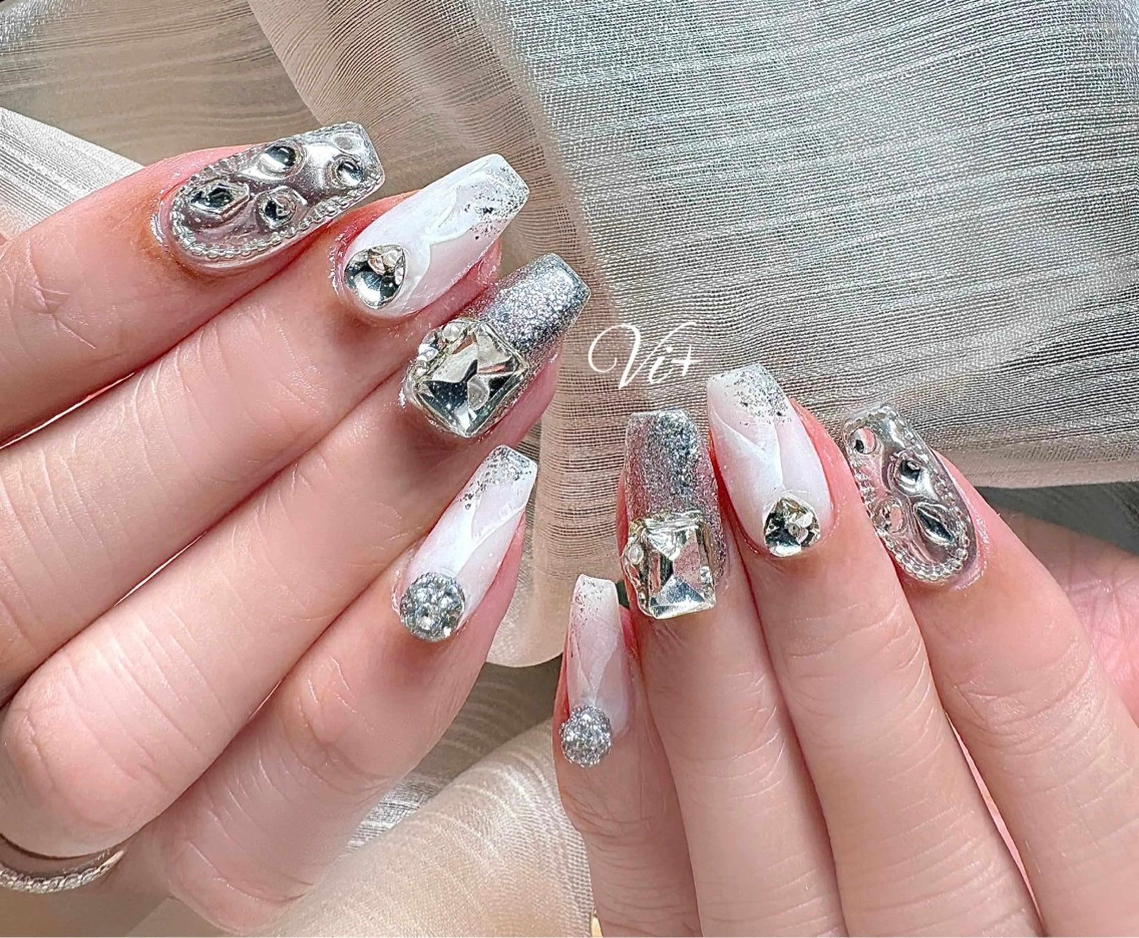 ネイル ハンドネイル ✨Nailsalon Vi+✨のネイルデザイン