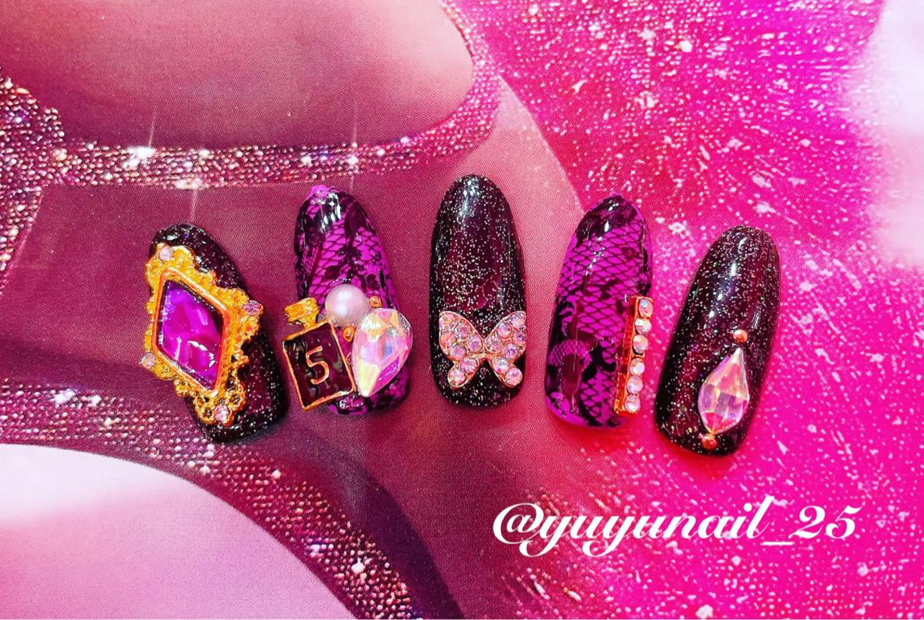 ネイル Nail🦋 💗yuyuのネイルデザイン