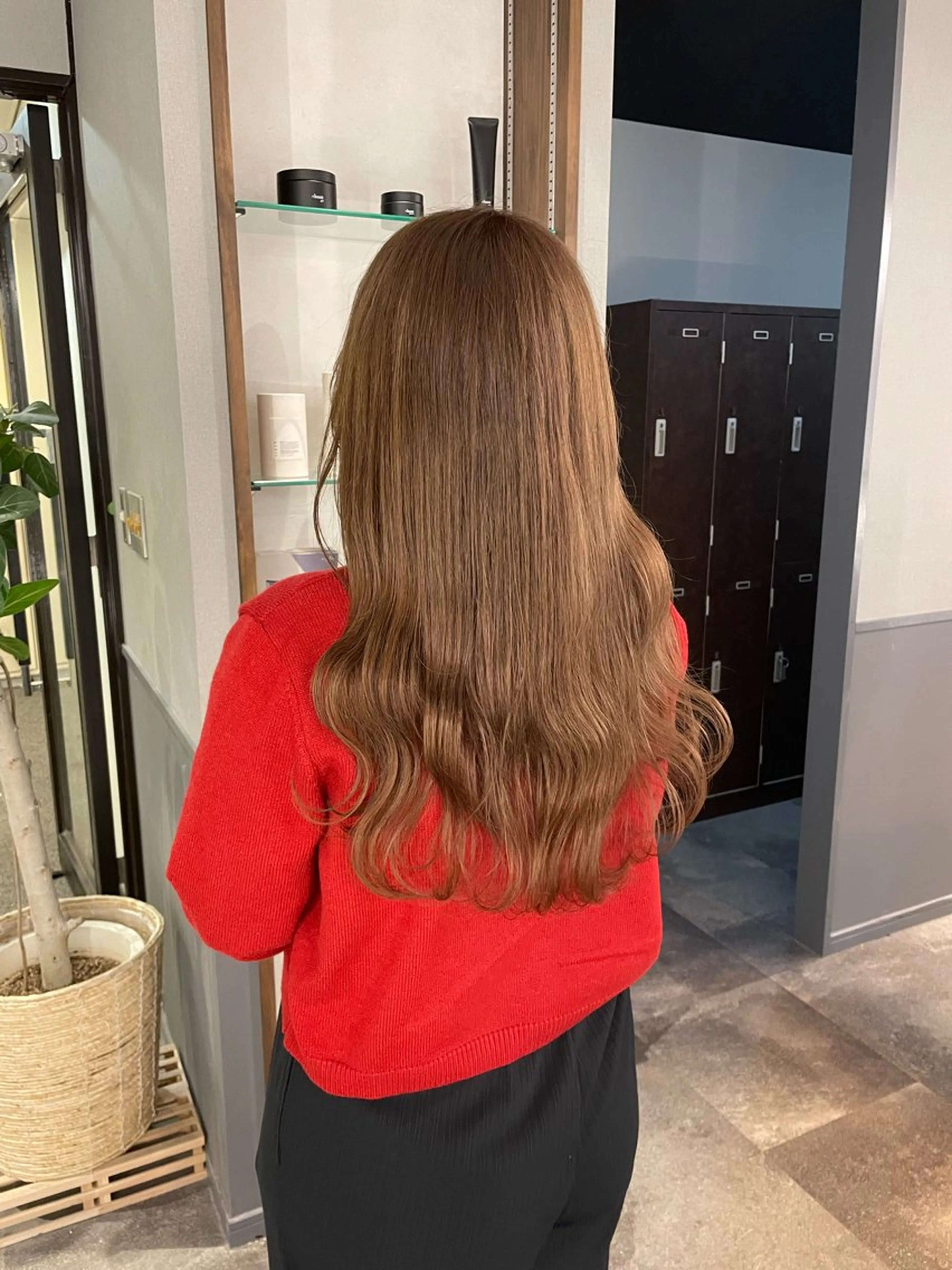 ロング ヘアカラー KANA🌷 髪質改善のヘアスタイル