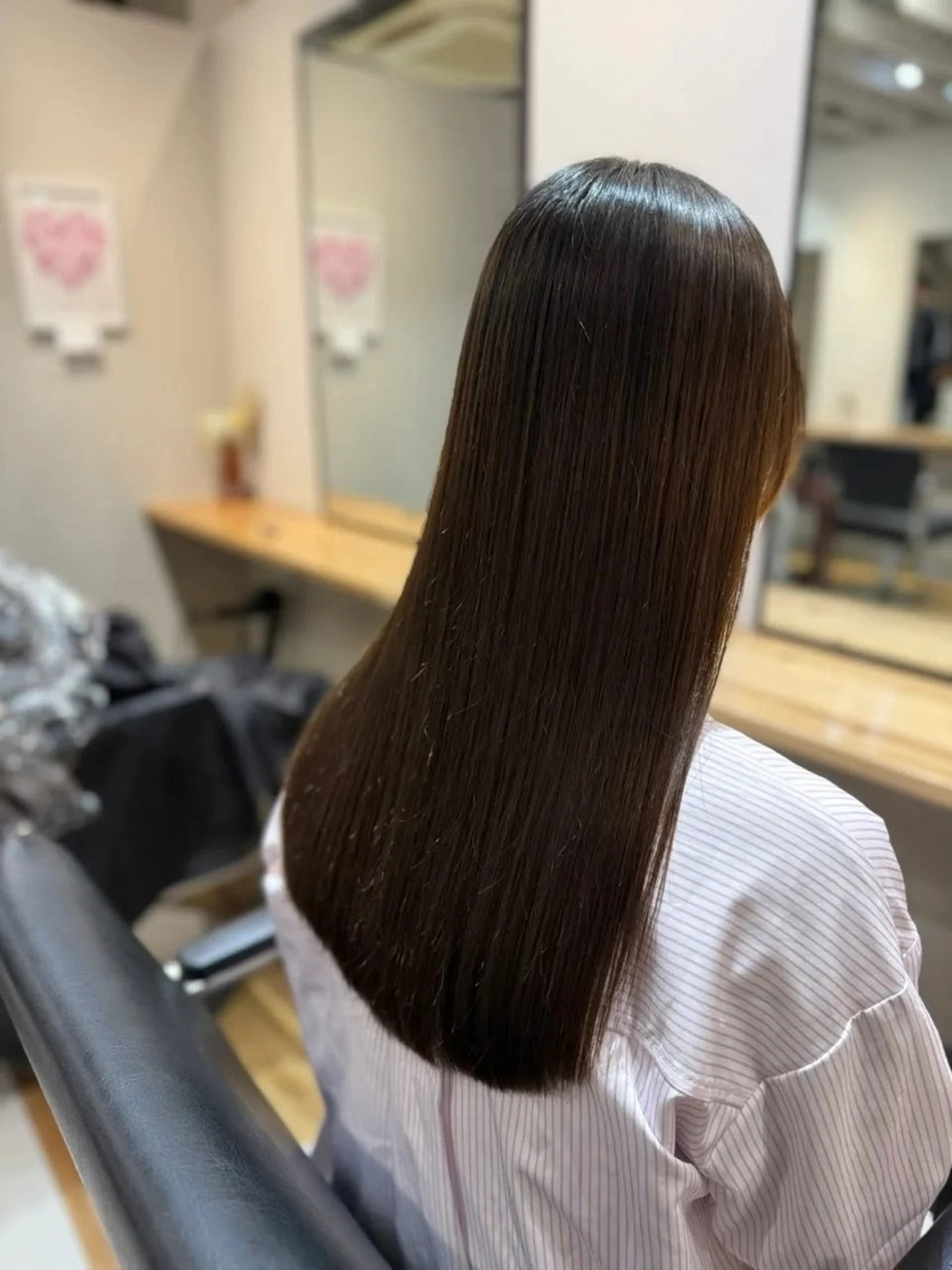 ロング 縮毛矯正 小林 龍斗のヘアスタイル