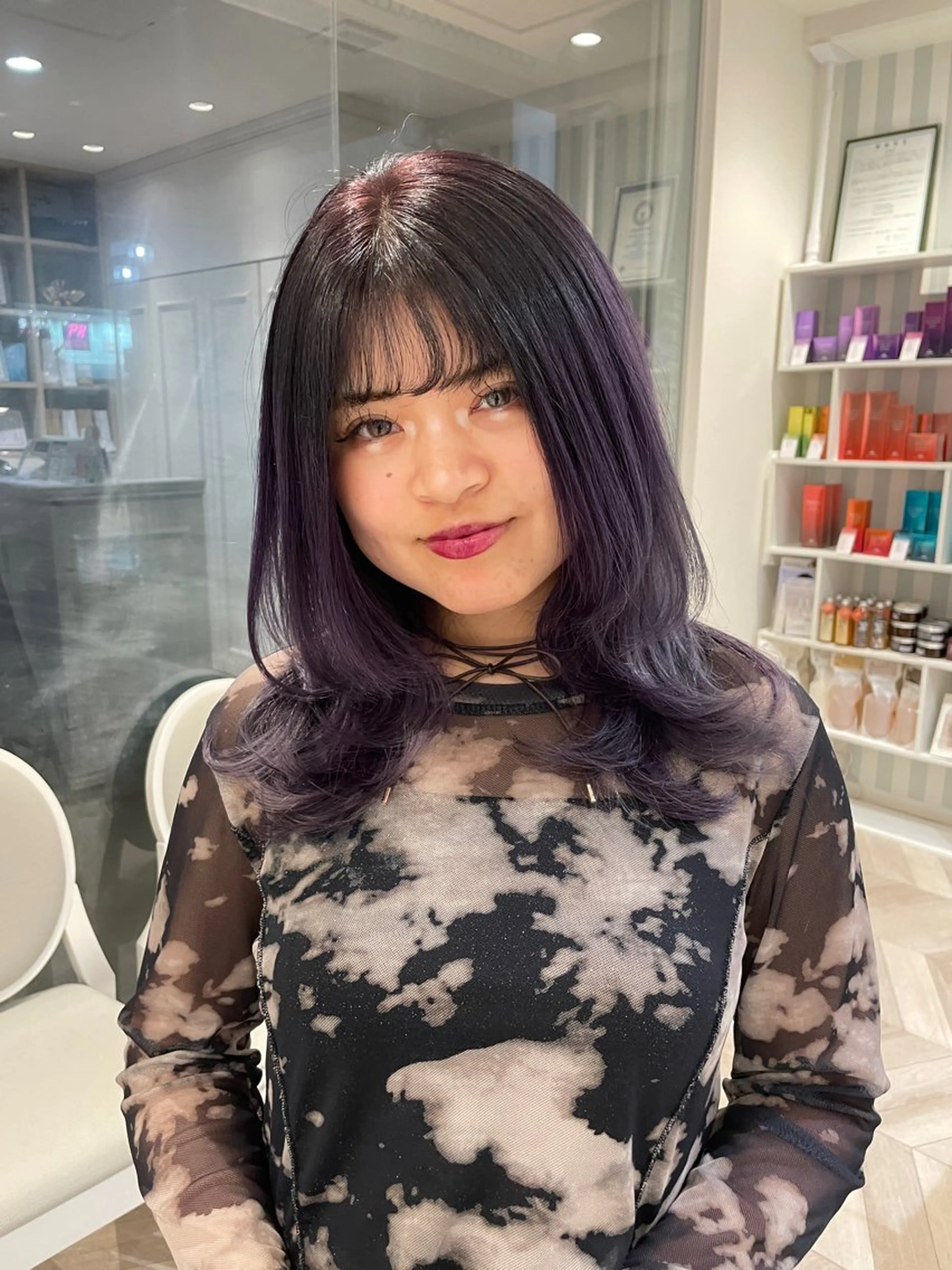 セミロング セミロングレイヤー レイヤーカット 三好春奈 /イルミナカラーのヘアスタイル