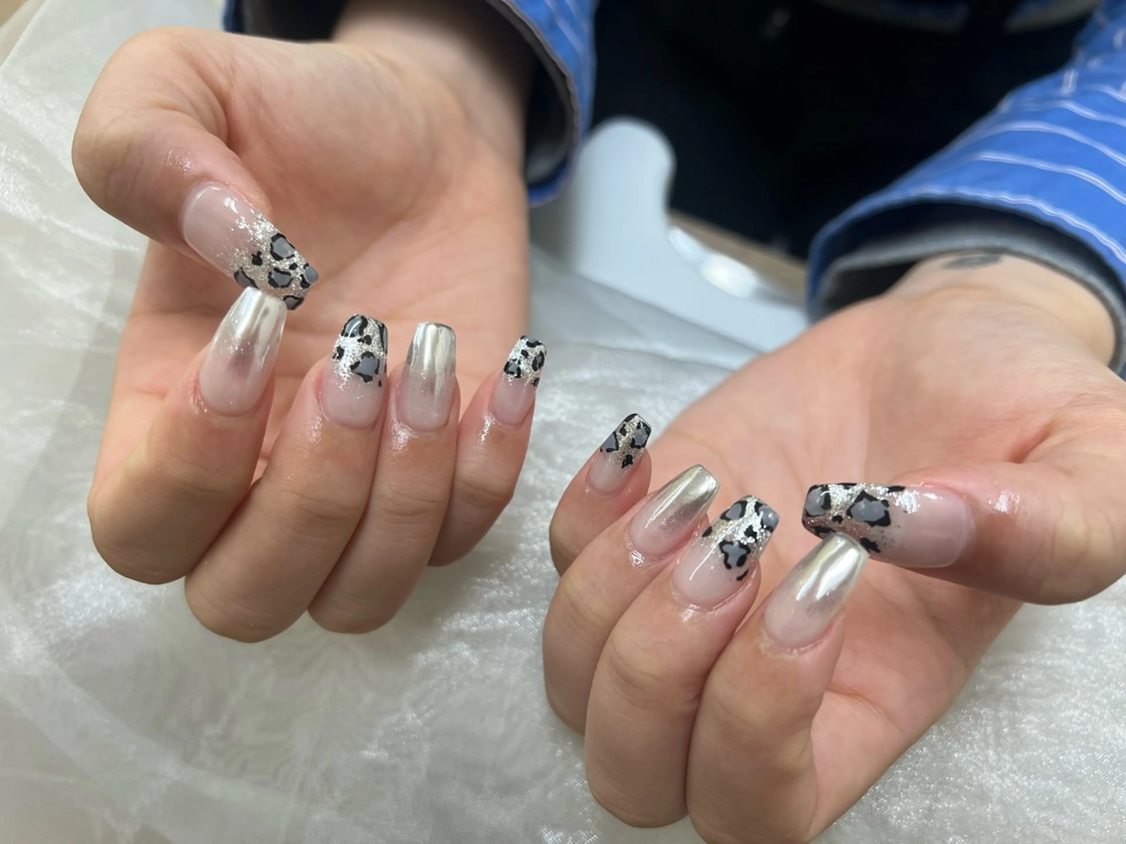 ネイル アートネイル ミラーネイル ハンドネイル ViLL所属・🌺新小岩VILL Asa.のネイルデザイン