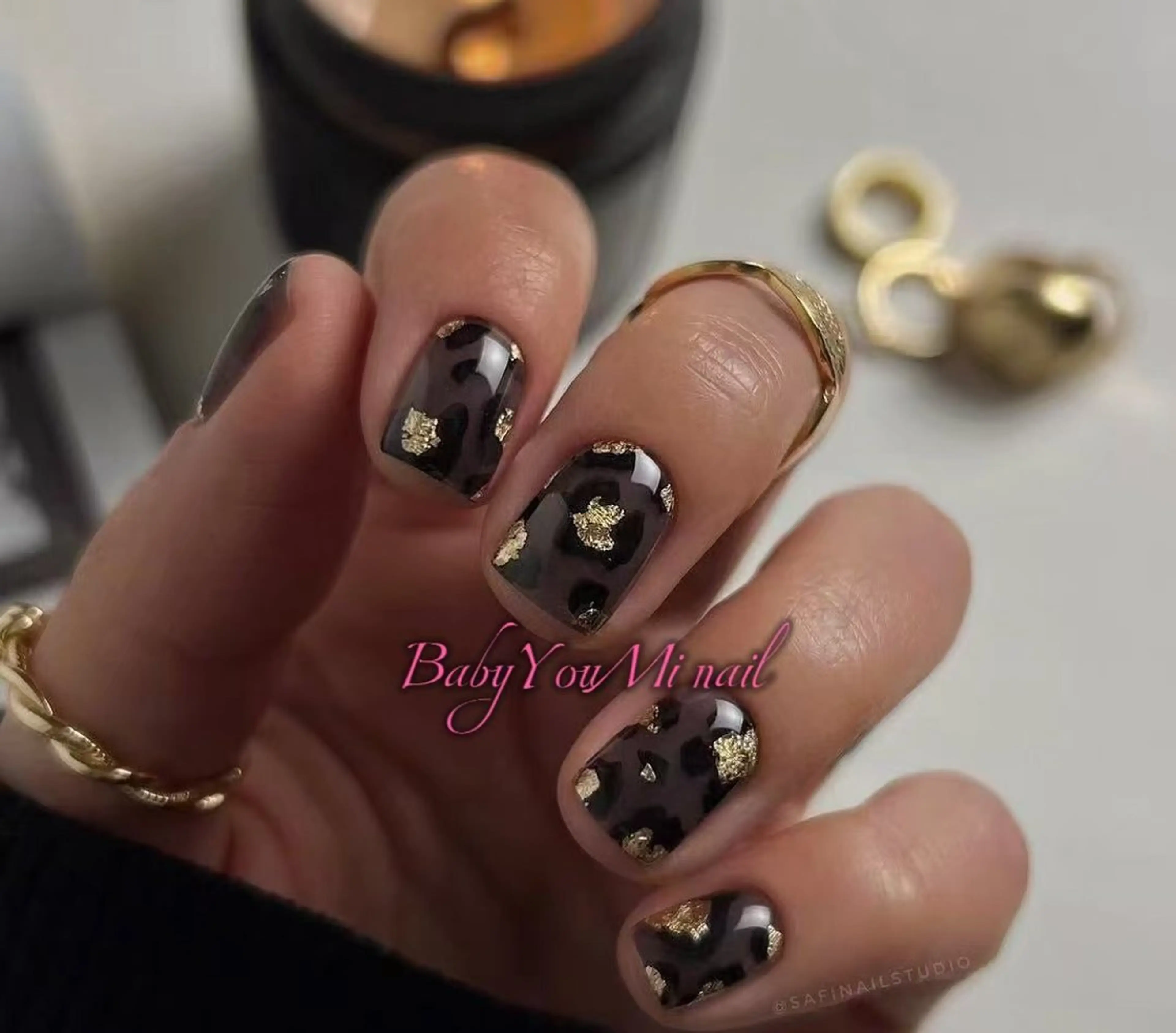 ネイル オーロラネイル フラワーネイル フットネイル フレンチネイル ジェルネイル ハンドネイル BabyYouMi ねねのネイルデザイン