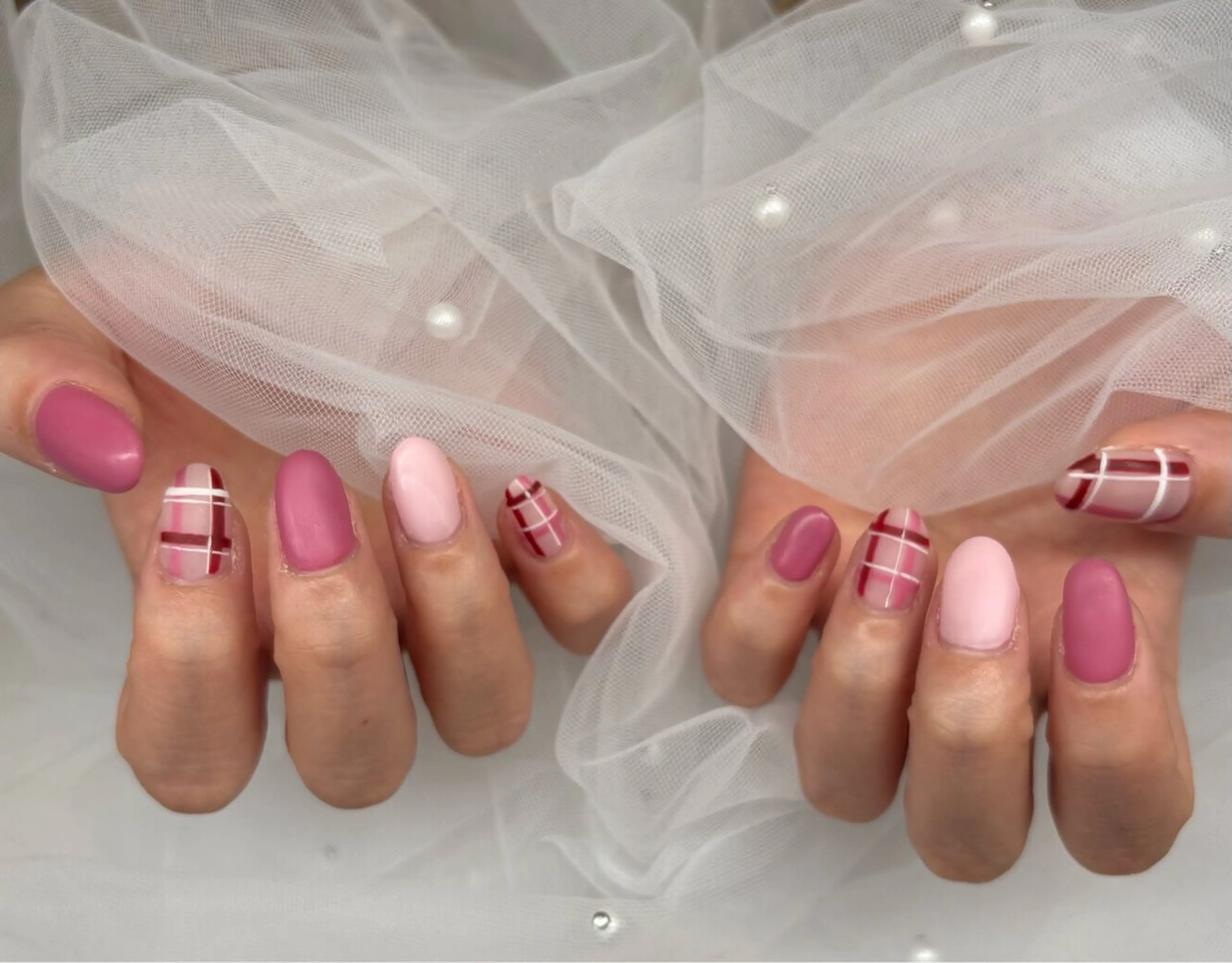 ネイル マットネイル ハンドネイル NAILSALON ViViのネイルデザイン