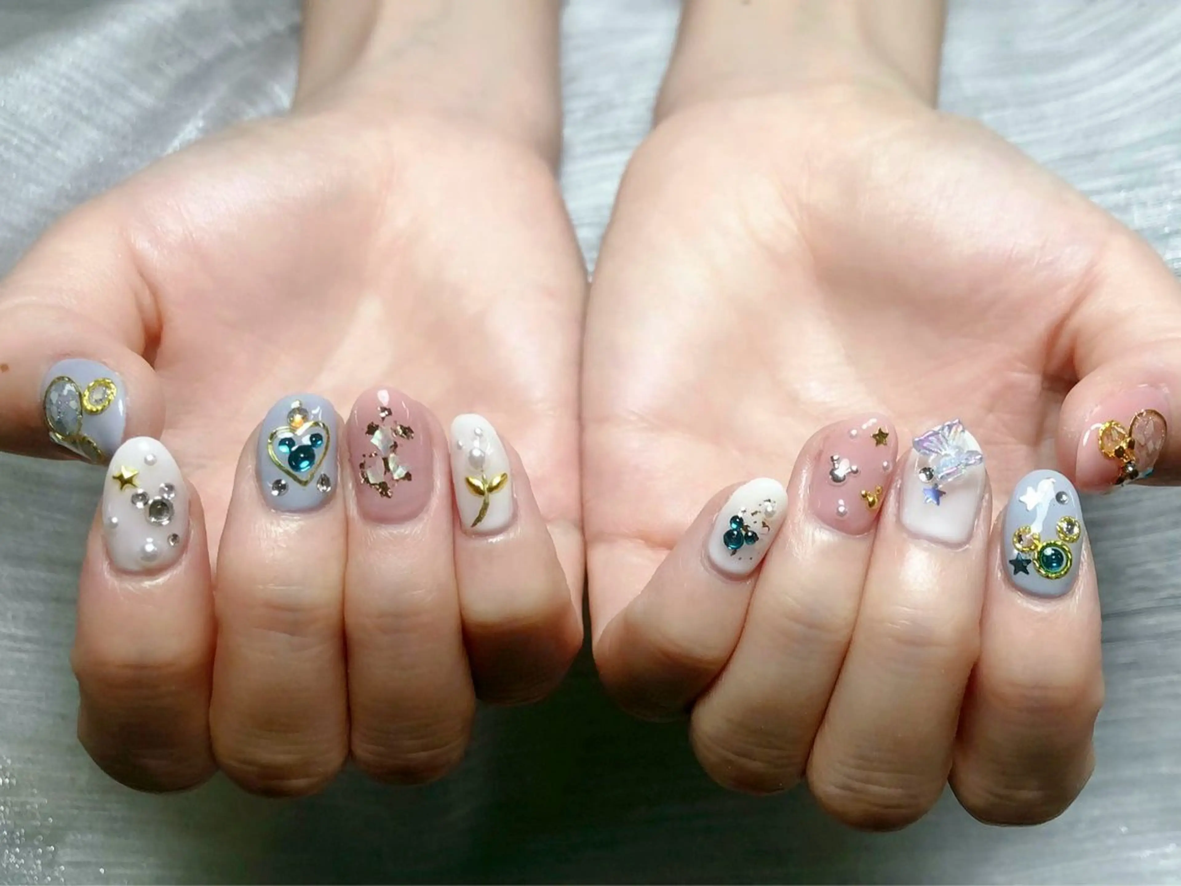 ネイル ハンドネイル ハンドケア るか 池袋のネイルデザイン