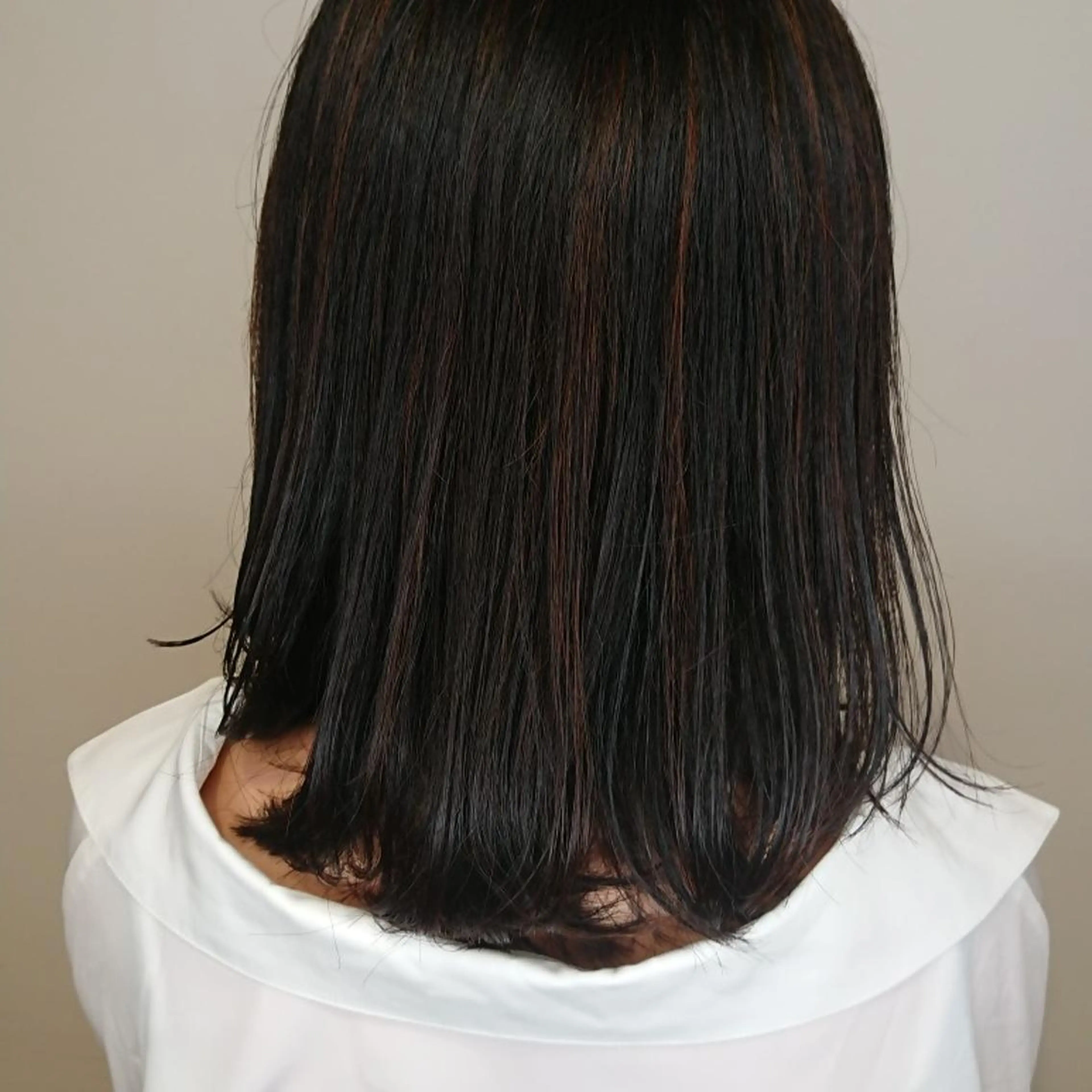 カラー セミロング パーマ ヘアアレンジ ヘアカラー トリートメント ブリーチ/ヘアケア/ 艶髪/イギチハルのヘアスタイル