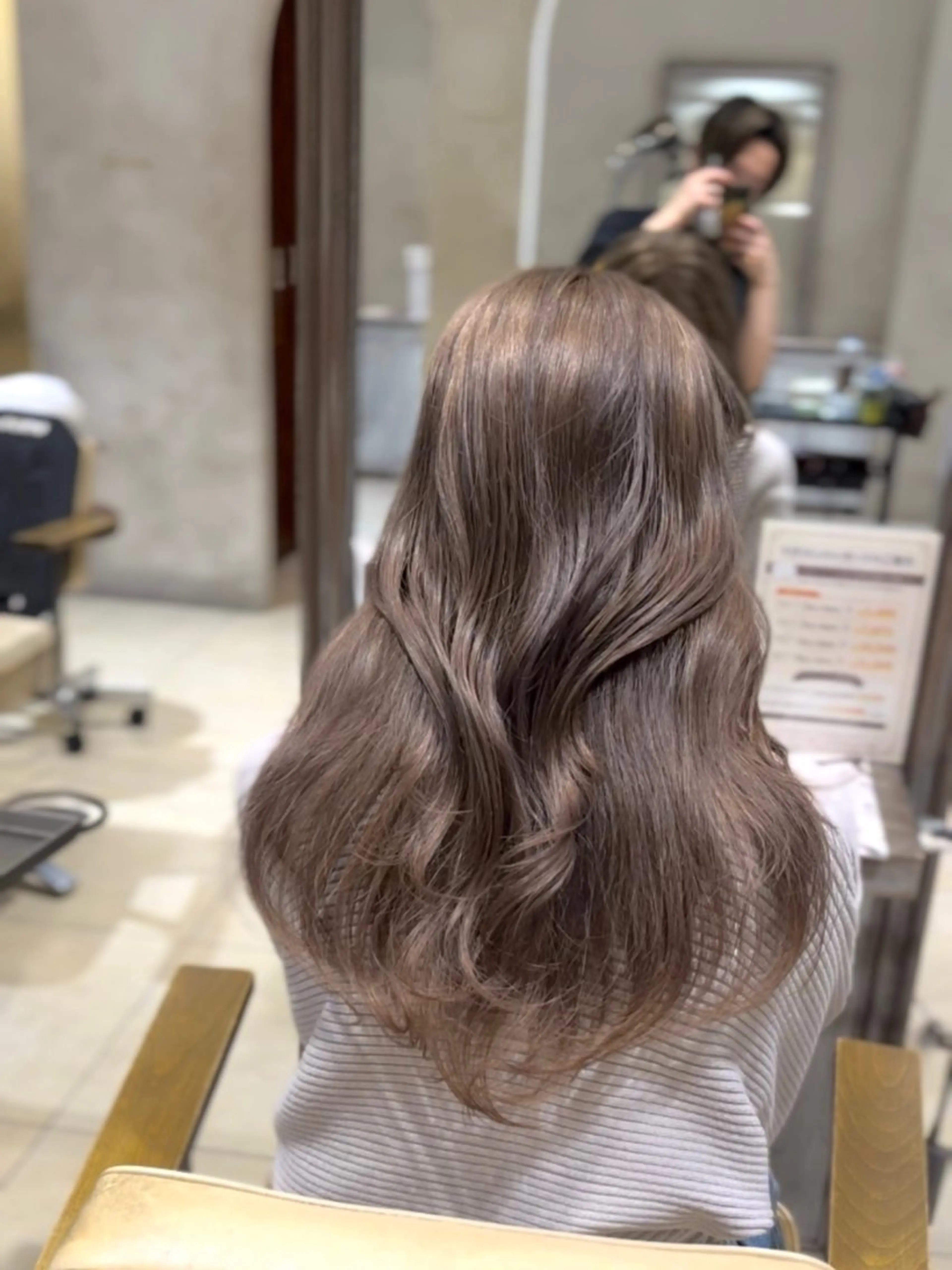 セミロング カラー 高槻No.1🇰🇷 韓国ヘア　橋口陽太のヘアスタイル