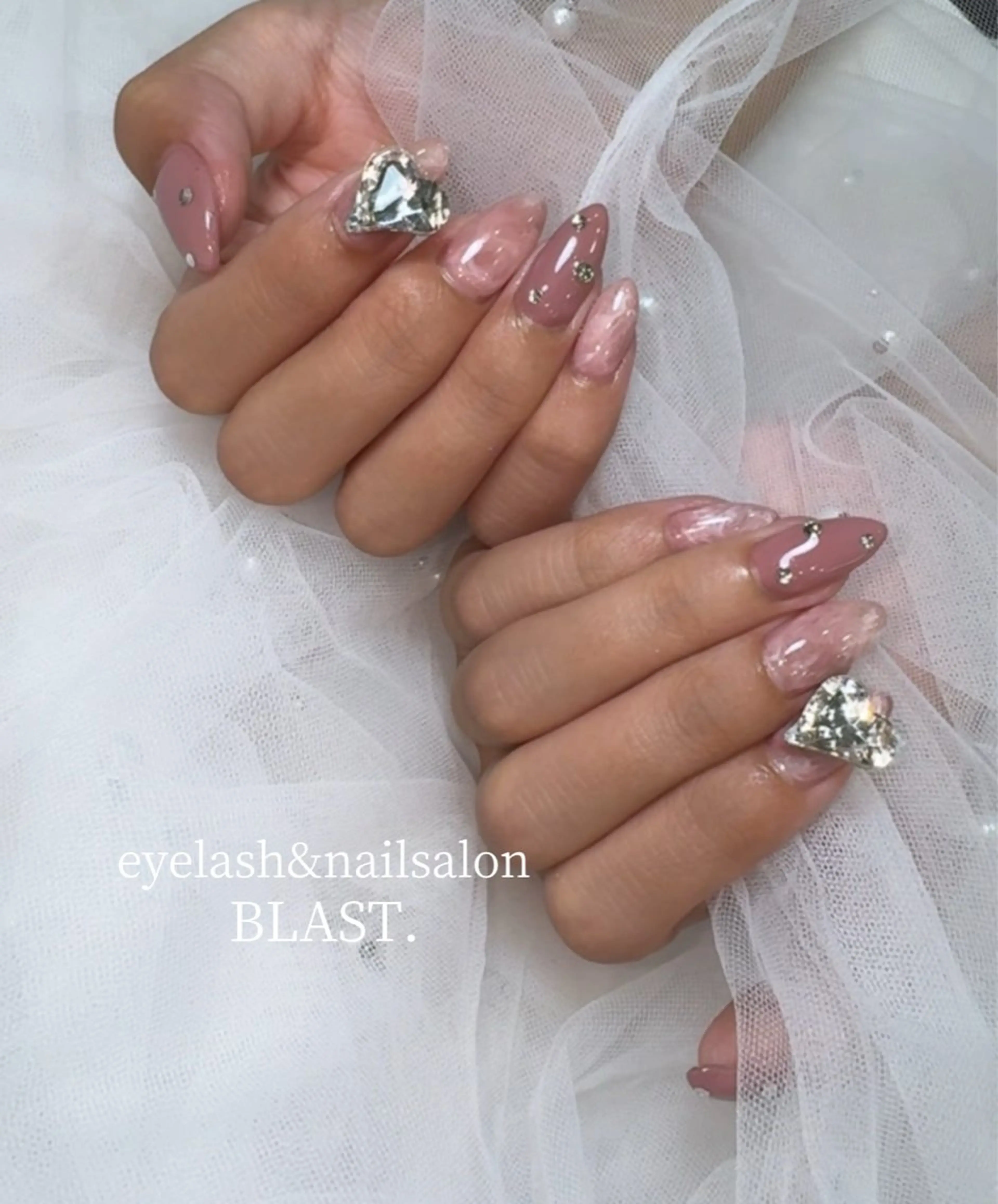 ネイル ハンドネイル BLAST. RAIKAのネイルデザイン