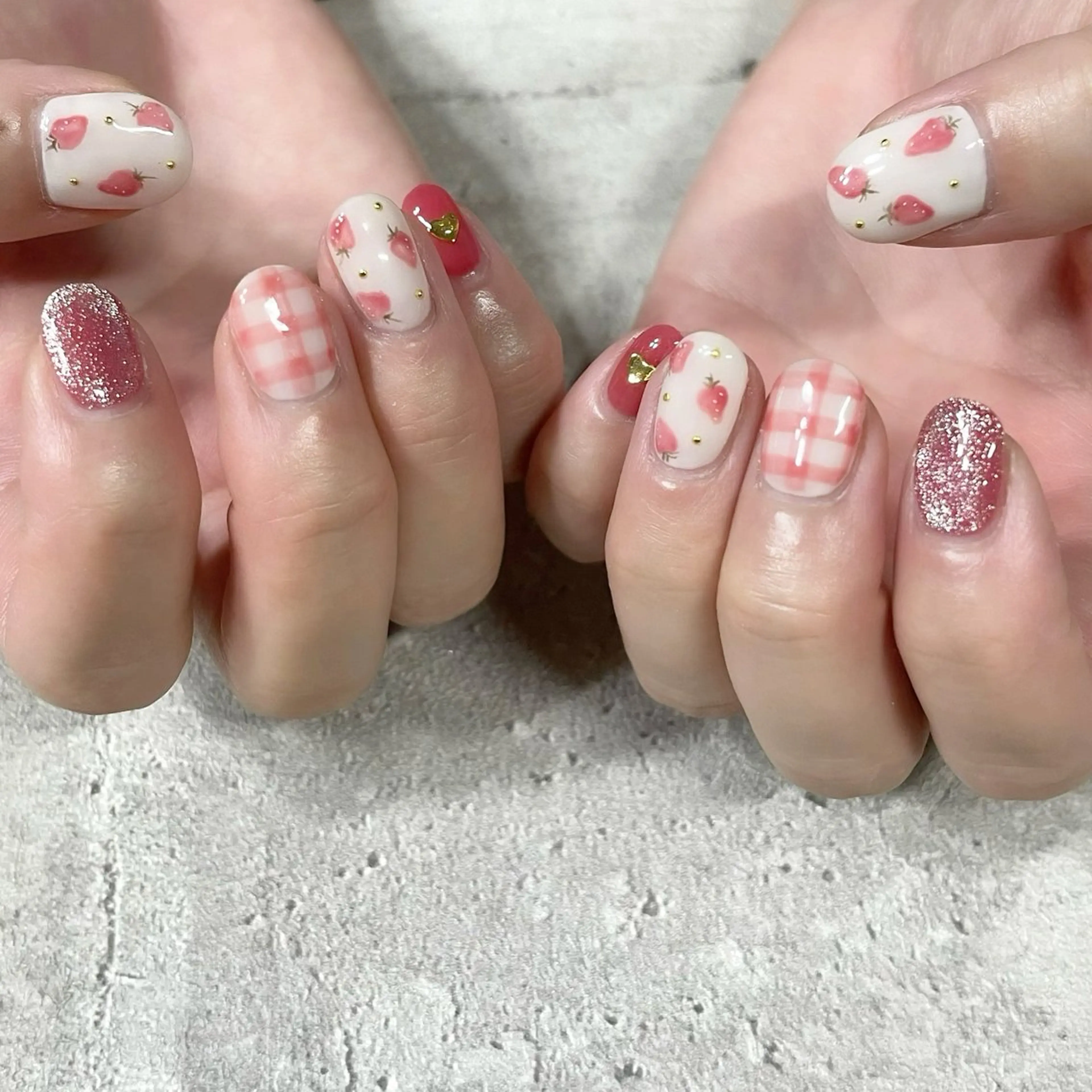 ネイル ジェルネイル 東 千夏のネイルデザイン