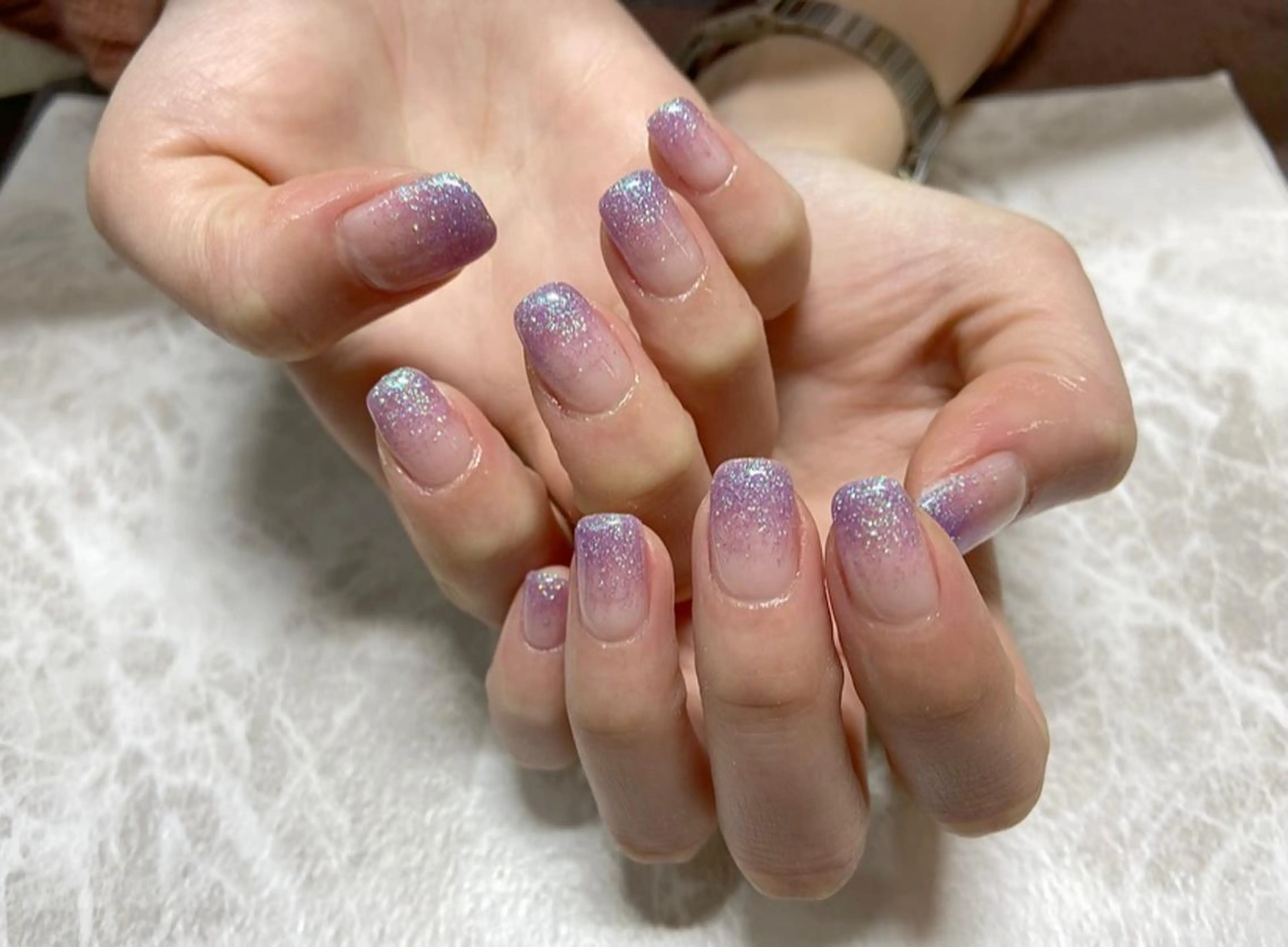 ネイル 韓国ネイル ラメ(グリッター) ラメグラデーション 🧸熊谷 かほ🧸のネイルデザイン